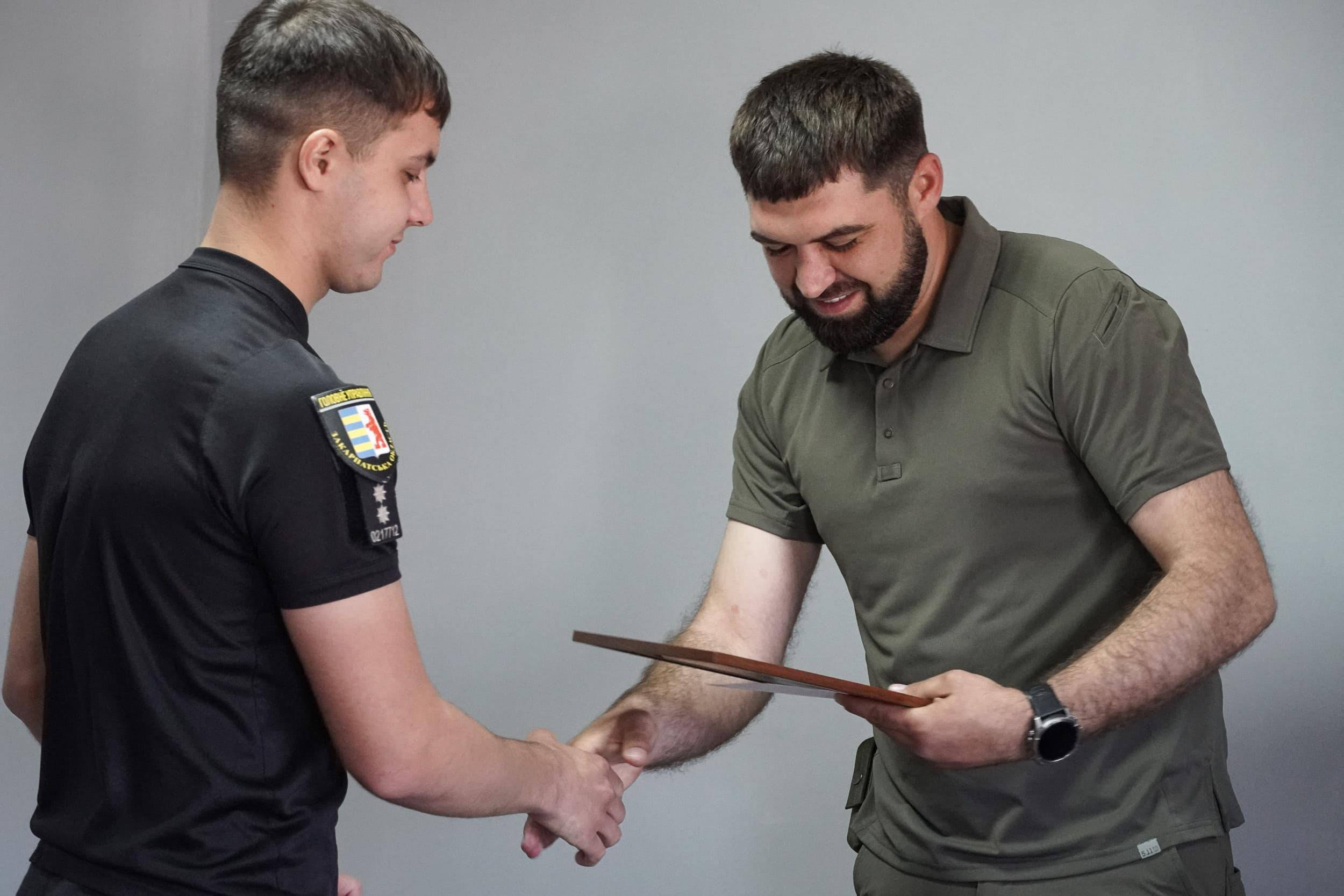 В Ужгороді дільничних інспекторів привітали з професійним святом