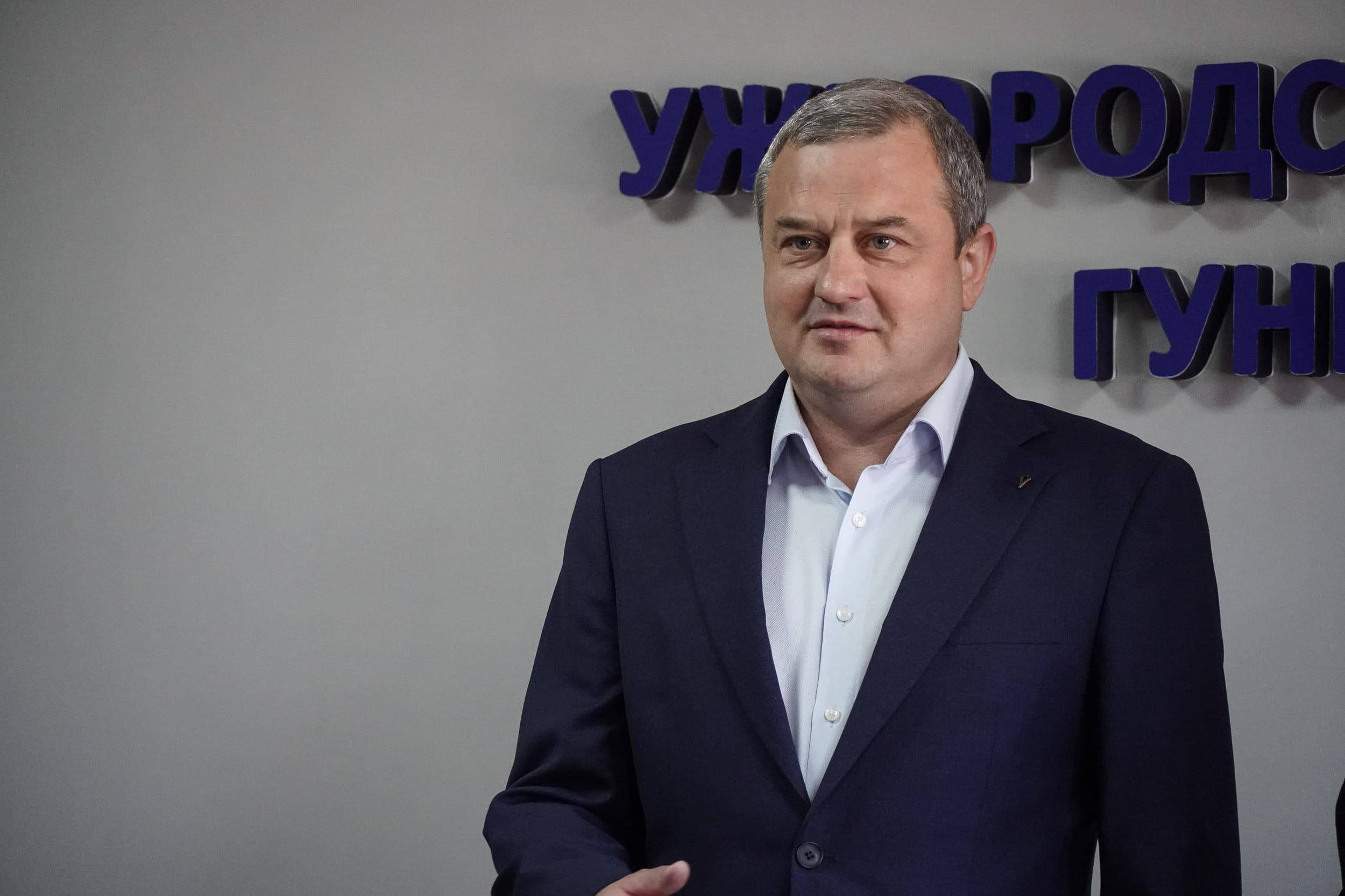 В Ужгороді дільничних інспекторів привітали з професійним святом