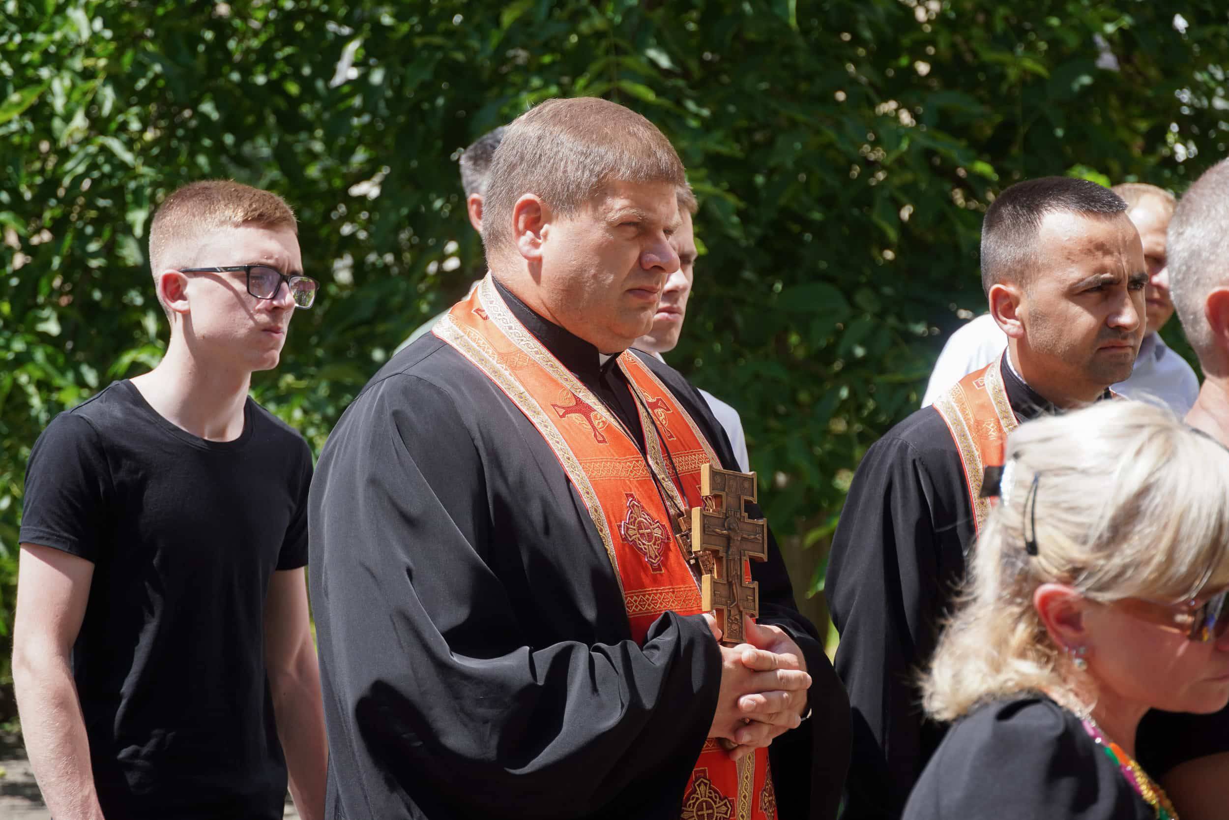 В Ужгороді відкрили меморіальну дошку полеглому Герою Роману Гапаку