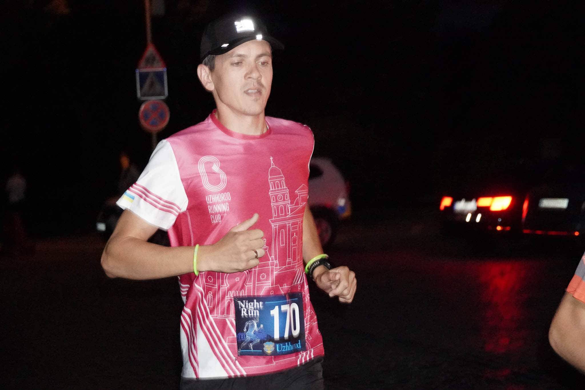 50 700 гривень для ЗСУ: благодійний «Uzhhorod Night Run» об’єднав ужгородців