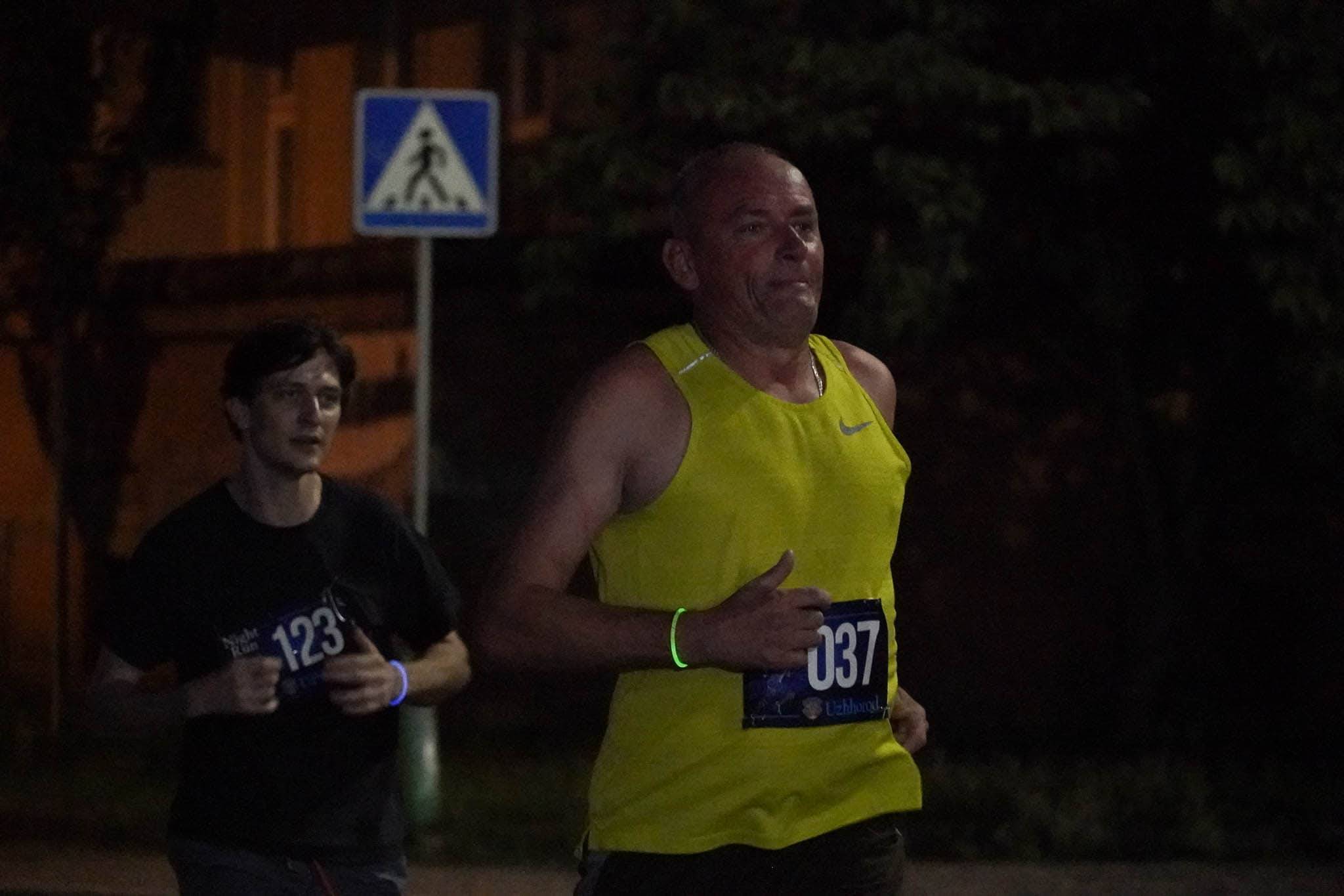 50 700 гривень для ЗСУ: благодійний «Uzhhorod Night Run» об’єднав ужгородців