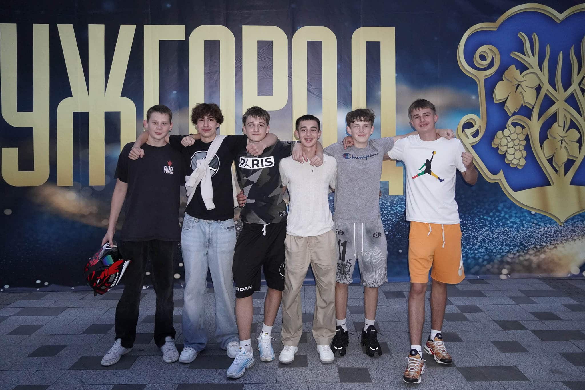 50 700 гривень для ЗСУ: благодійний «Uzhhorod Night Run» об’єднав ужгородців