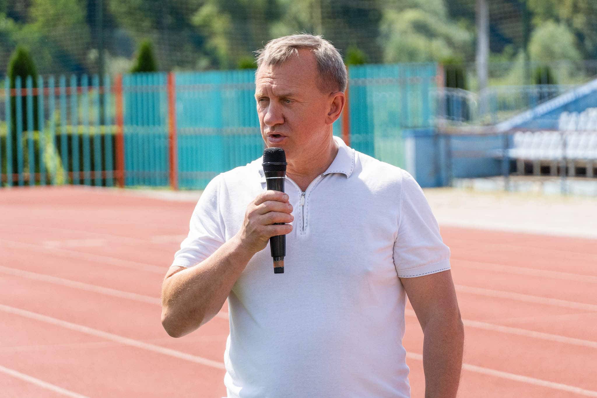 Матч памʼяті Героя України Анатолія Тегзи відбувся на стадіоні «Авангард» в Ужгороді