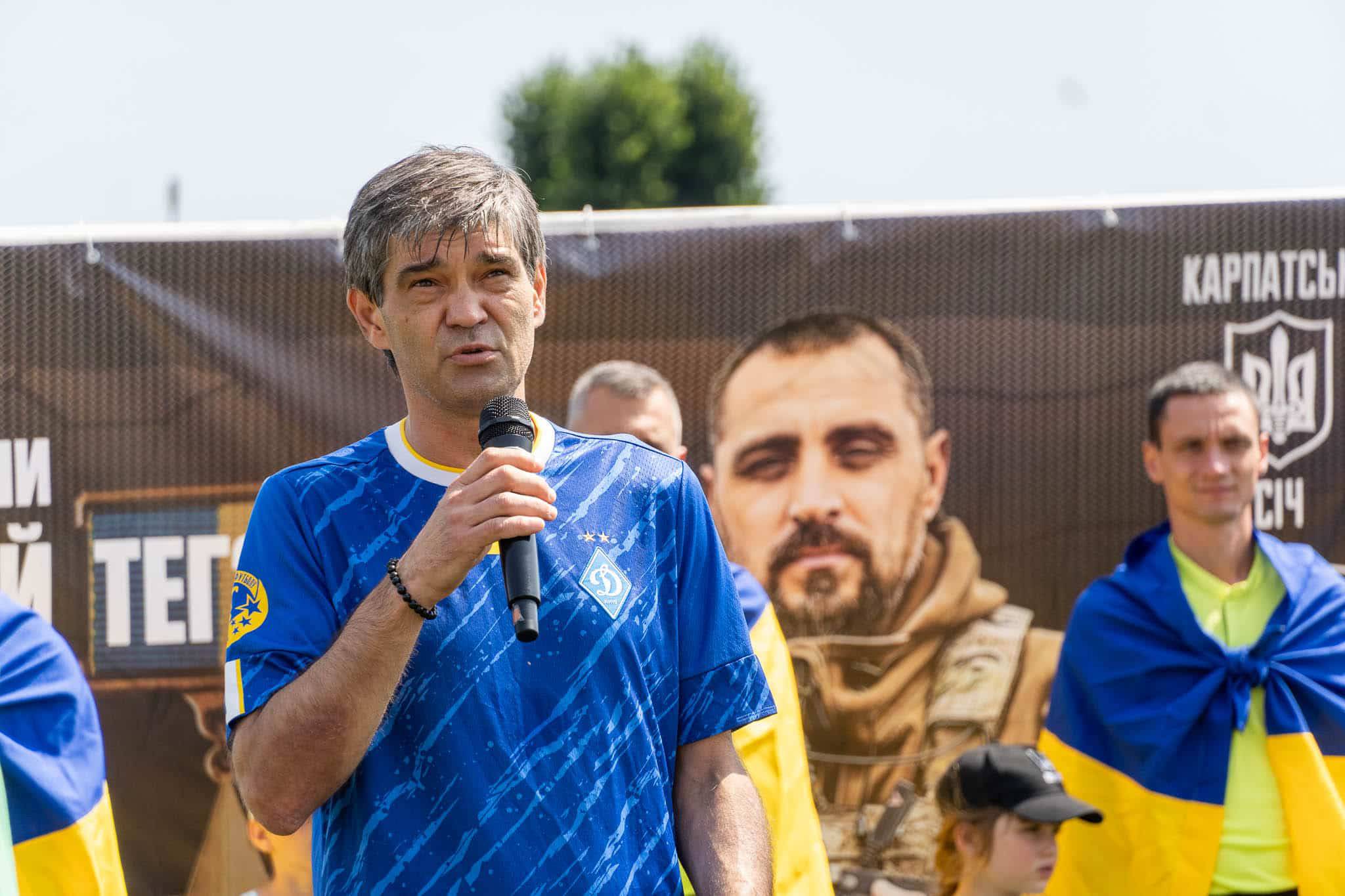 Матч памʼяті Героя України Анатолія Тегзи відбувся на стадіоні «Авангард» в Ужгороді