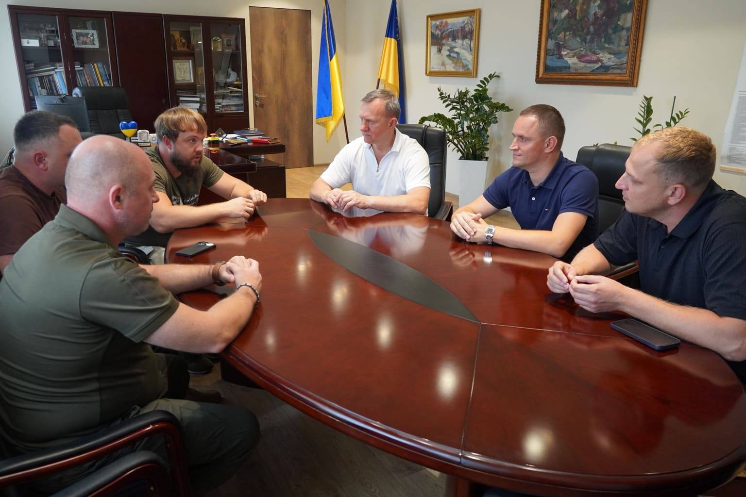 Ужгород підтримує Третій Армійський Корпус: у міськраді обговорили подальшу співпрацю