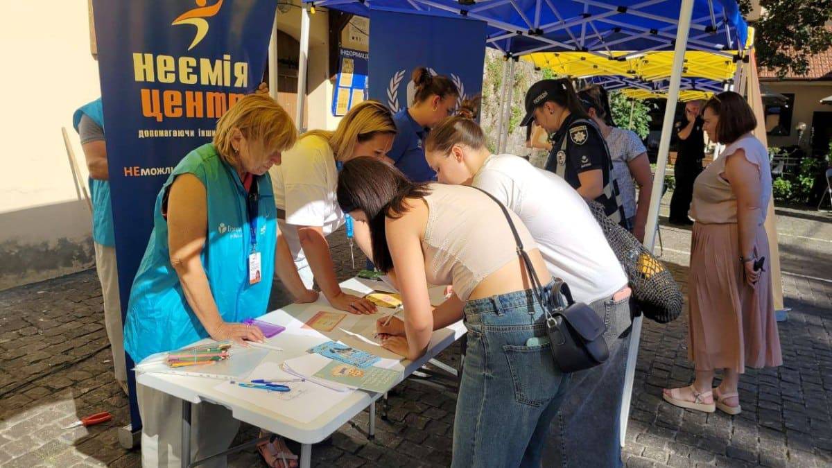 В Ужгороді відбувся День спільнодії «Молодь знає, як!»