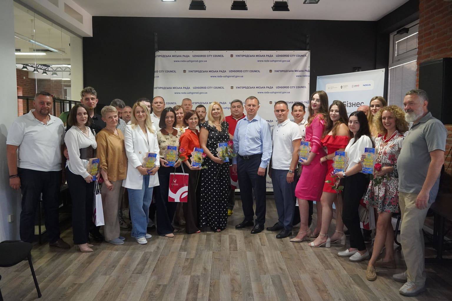 Подяка бізнесу: в Ужгороді привітали підприємців із професійним святом