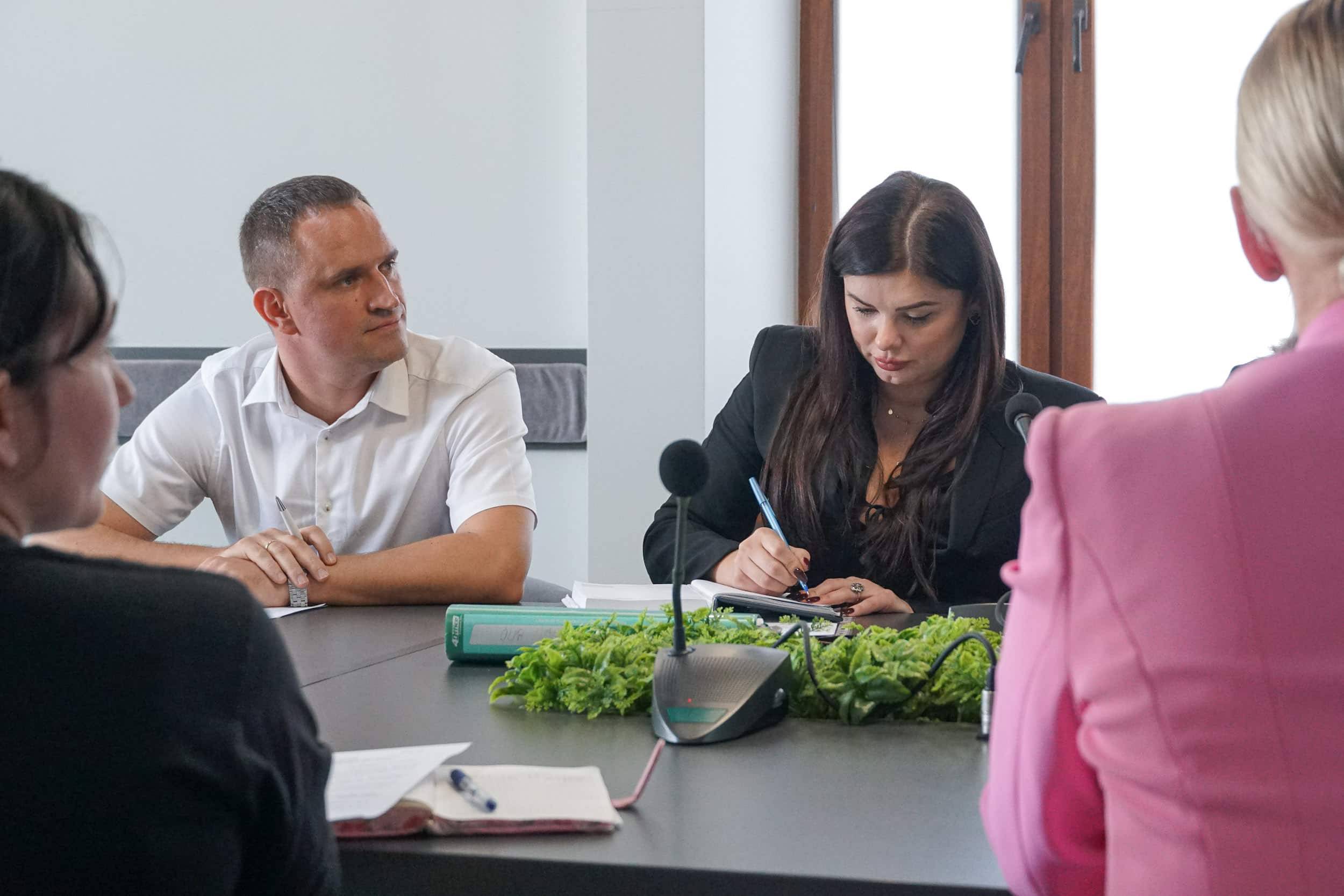 В Ужгородській міській раді відбулося засідання Координаційної ради з питань внутрішньо переміщених осіб