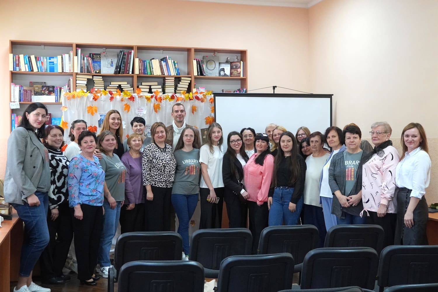 В Ужгородській публічній бібліотеці сьогодні відзначили Всеукраїнський день бібліотек