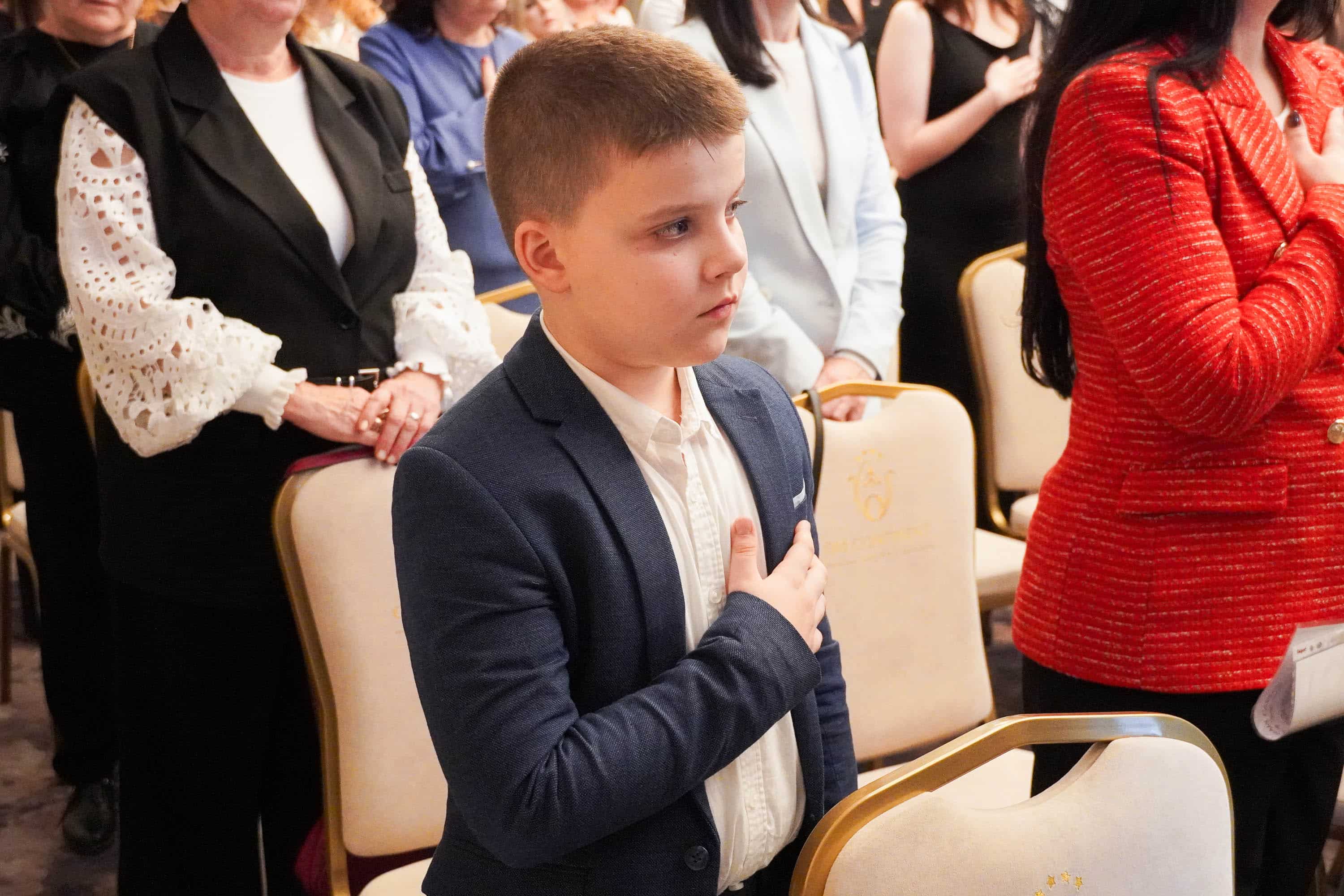 У переддень професійного свята: в Ужгороді привітали митців та діячів культури