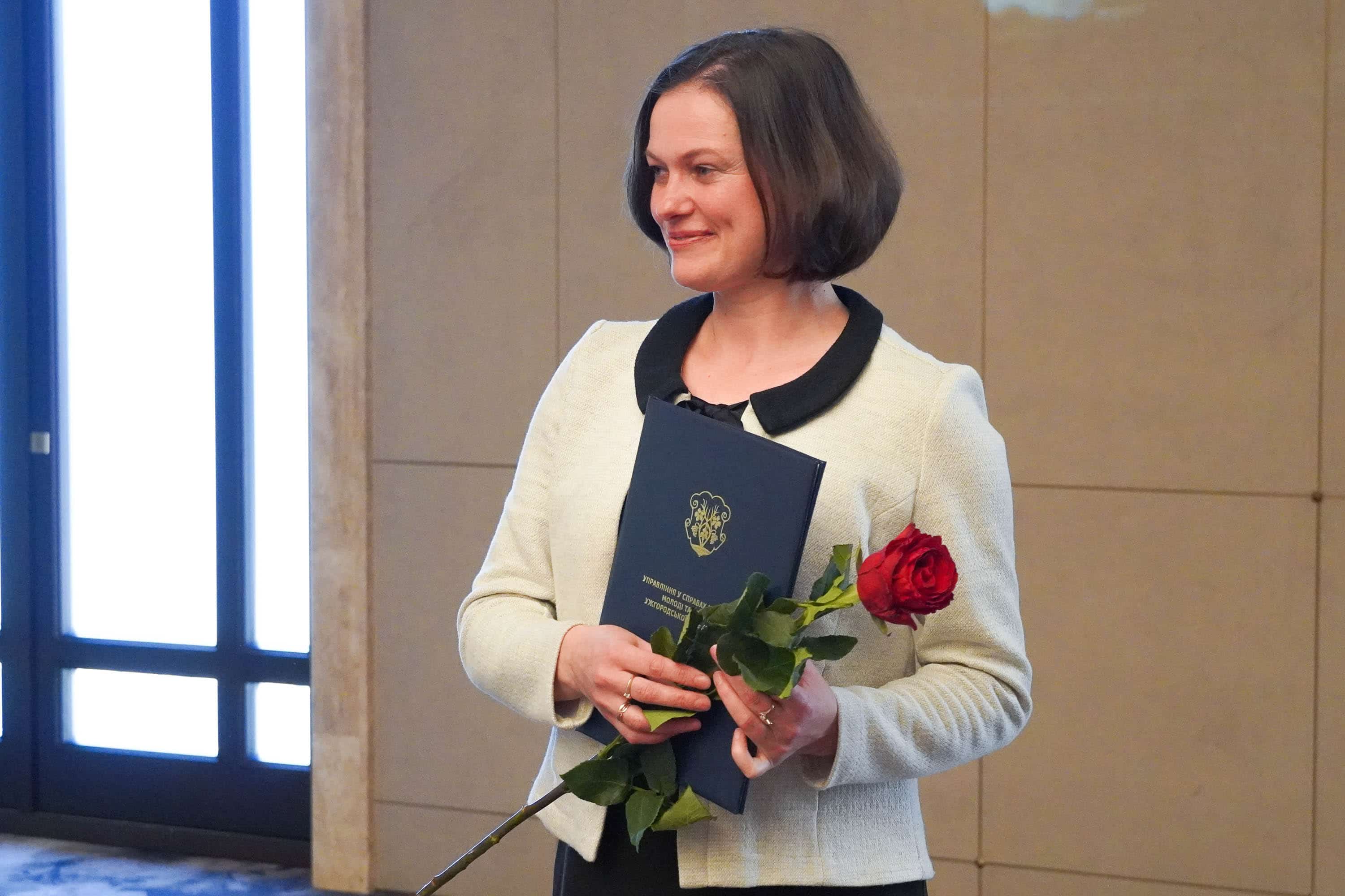 У переддень професійного свята: в Ужгороді привітали митців та діячів культури