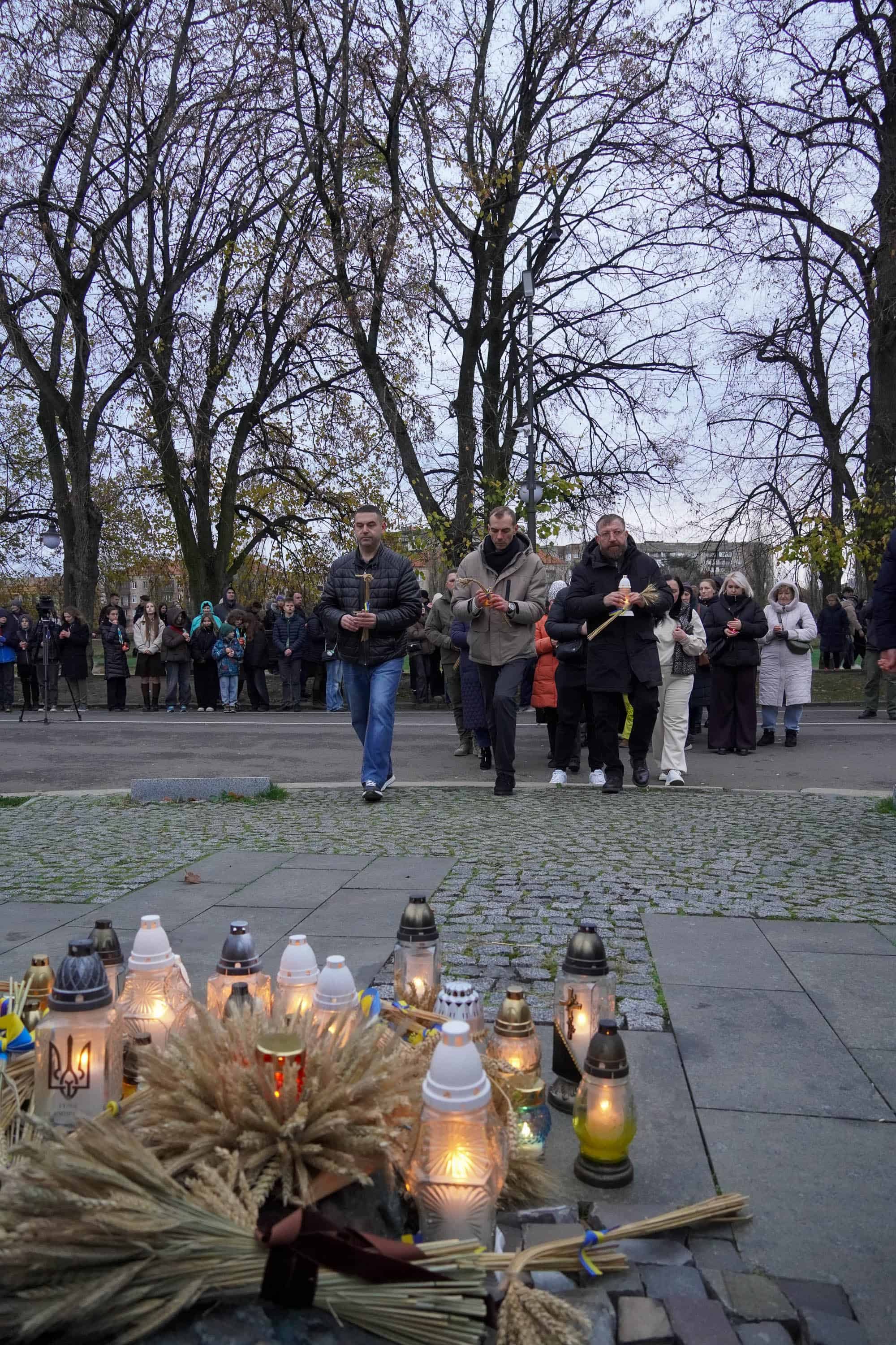 В Ужгороді вшанували пам'ять жертв Голодоморів