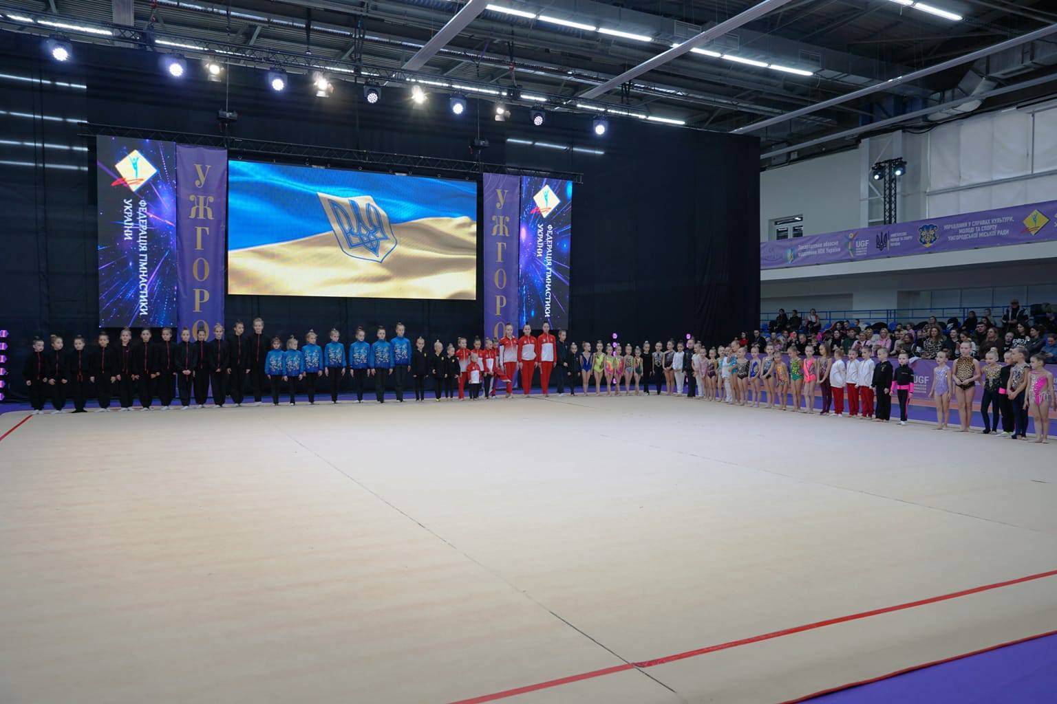 В Ужгороді триває 20-й ювілейний Міжнародний турнір з художньої гімнастики «Карпатія 2025»