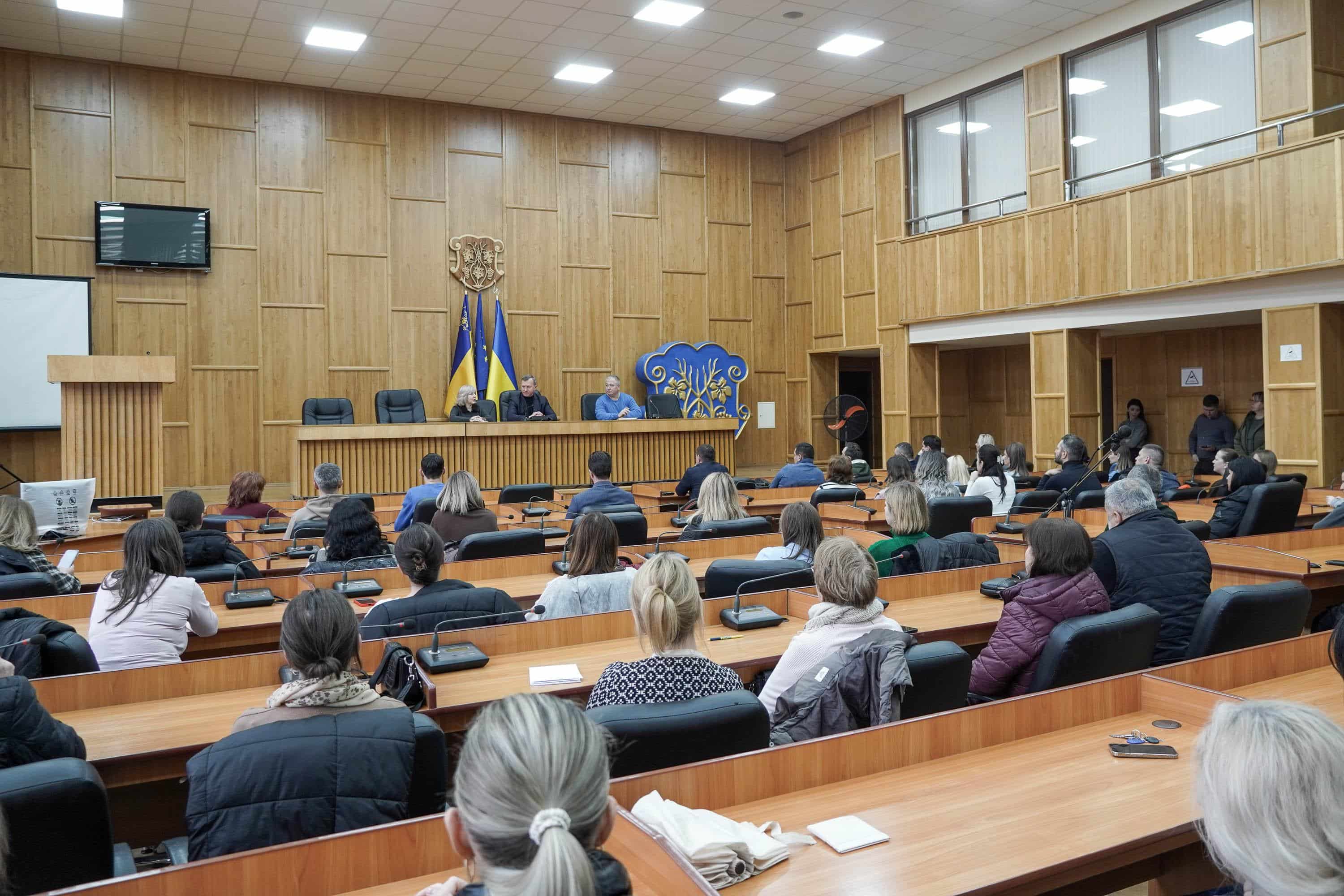 Старт нового набору на базовий курс підготовки населення до національного спротиву, який розпочнеться 28 листопада, обговорили сьогодні в міській раді