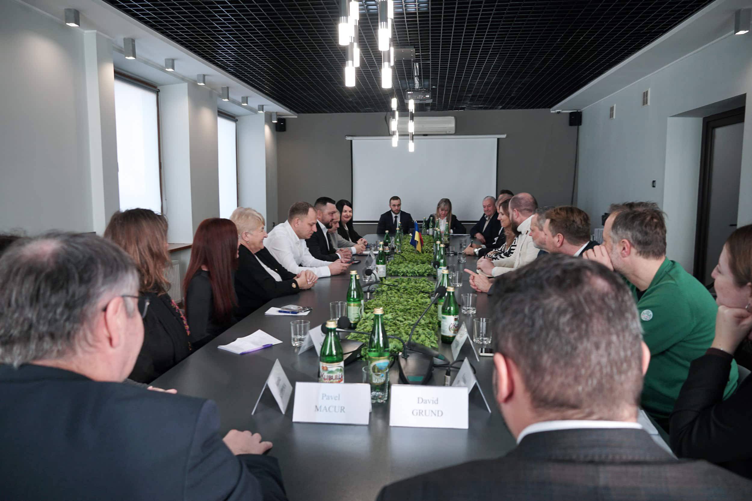 Делегація чеського міста Брно перебуває з офіційним візитом на Закарпатті