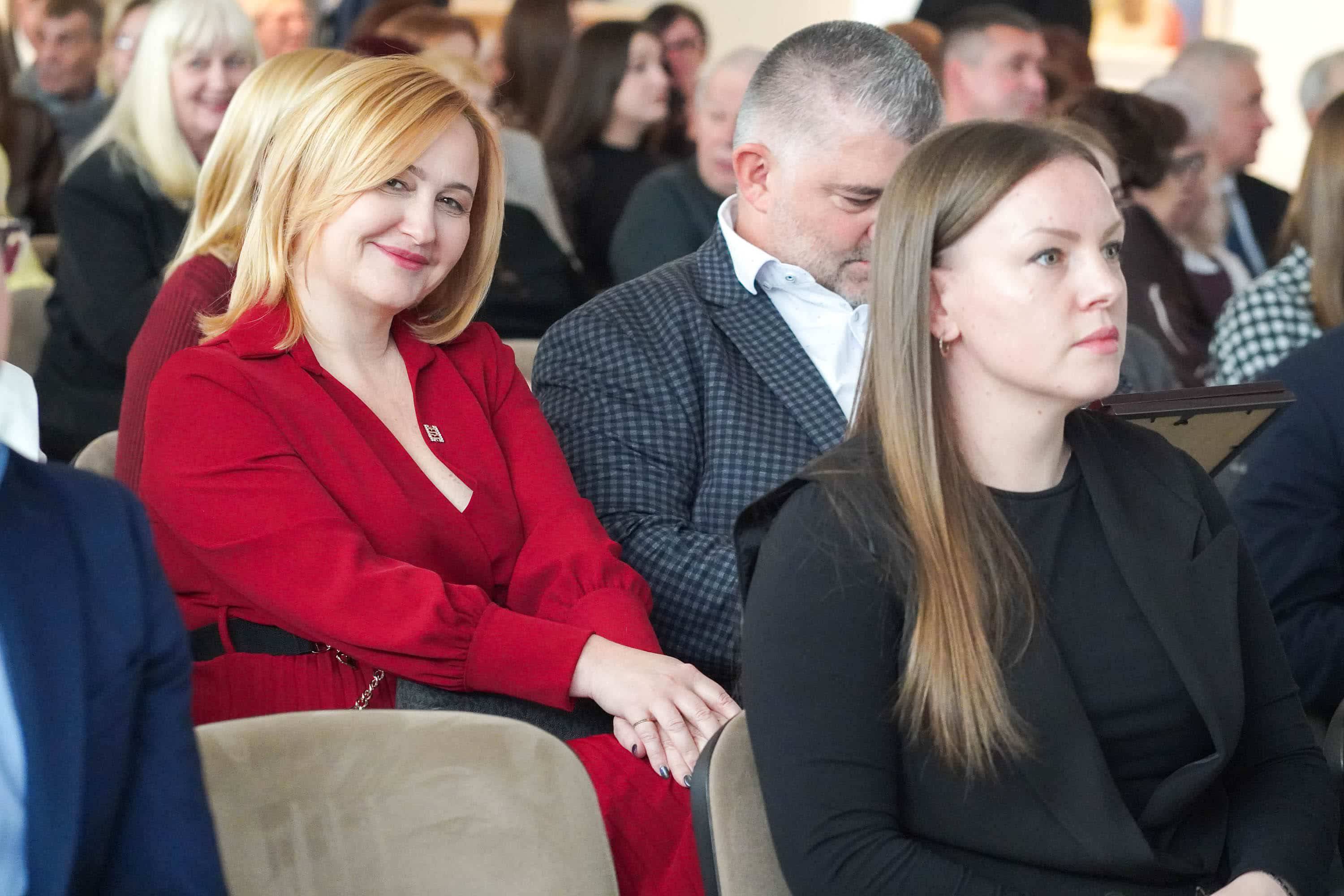 110-ту річницю з дня заснування відзначає Ужгородський торговельно-економічний коледж ДТЕУ