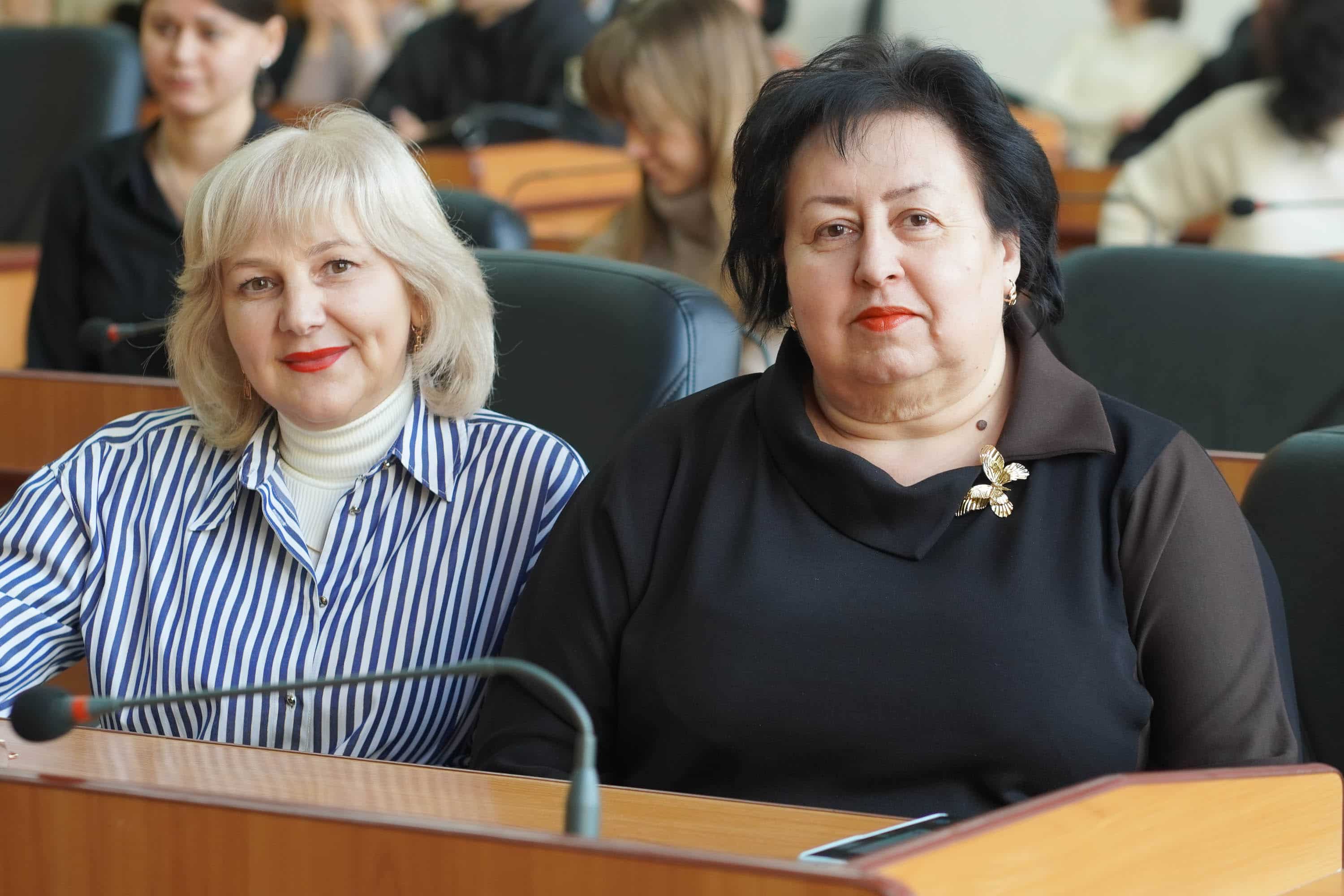 Сьогодні в Ужгородській міській раді вітали працівників і депутатів із Днем місцевого самоврядування