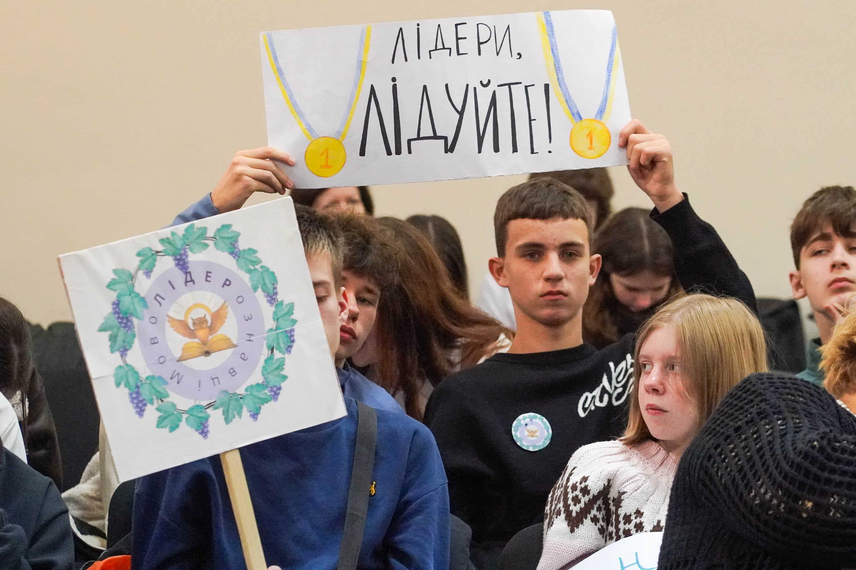 «Я люблю українську» – на базі Ужгородського ліцею імені Т. Г. Шевченка відбувся фінальний етап мовознавчої гри