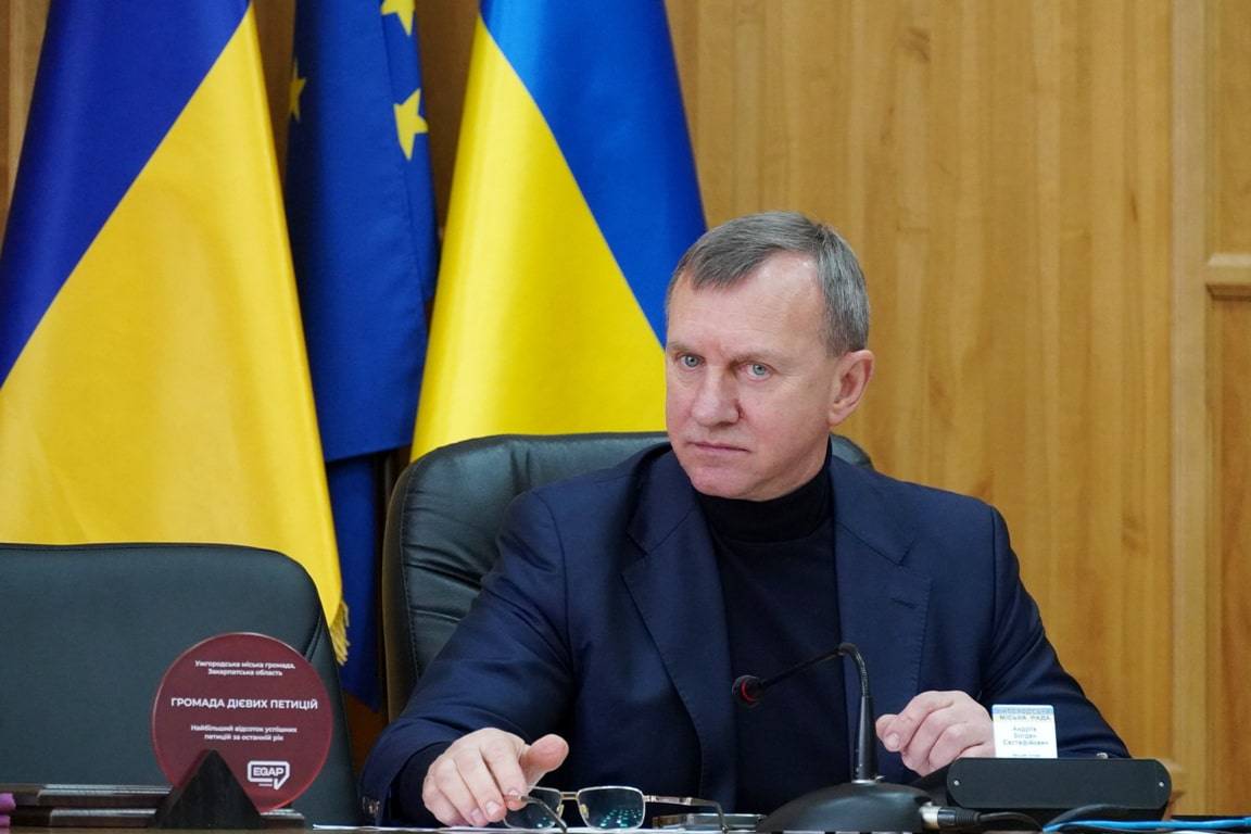 Ужгородська міська рада відзначена нагородою «Громада дієвих петицій» 