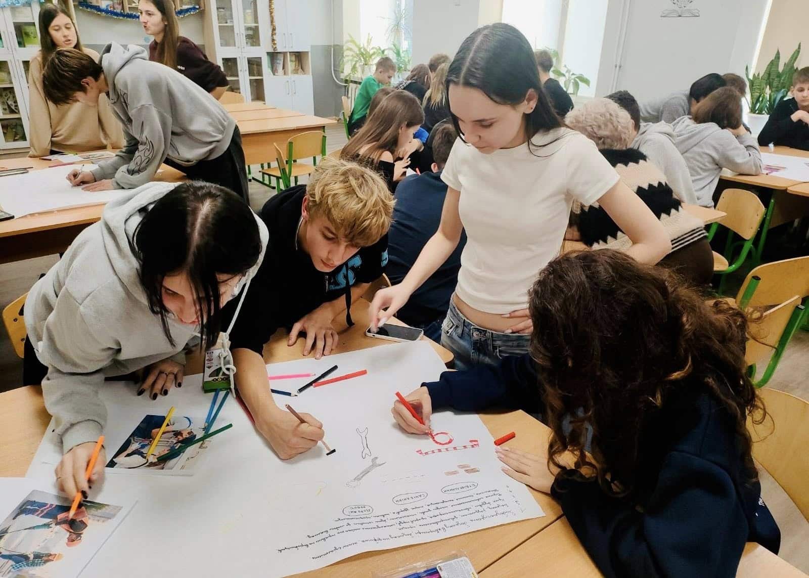 Майбутнє, яке обираємо МИ: в Ужгороді відбувся профорієнтаційний захід для молоді