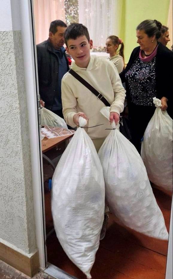 Ужгородський ліцей «Інтелект» підбив підсумки волонтерських ініціатив на підтримку ЗСУ