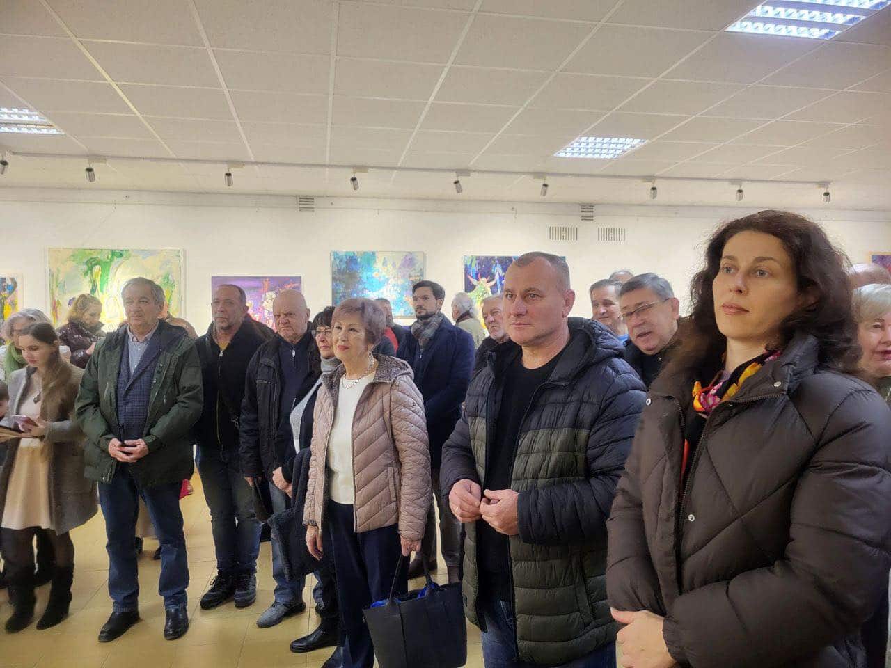 У галереї «Ужгород» відкрили різдвяну виставку робіт закарпатських художників «Коляда»