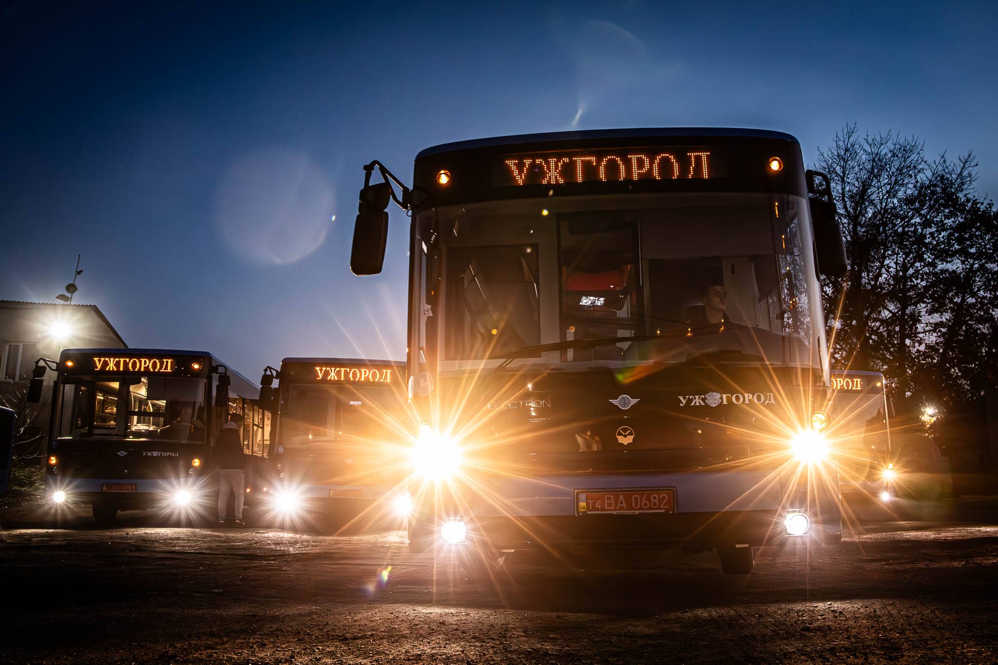 Актуальні графіки руху автобусів №№ 9, 11, 18, 20, 22, 24 та 156 у період різдвяно-новорічних свят