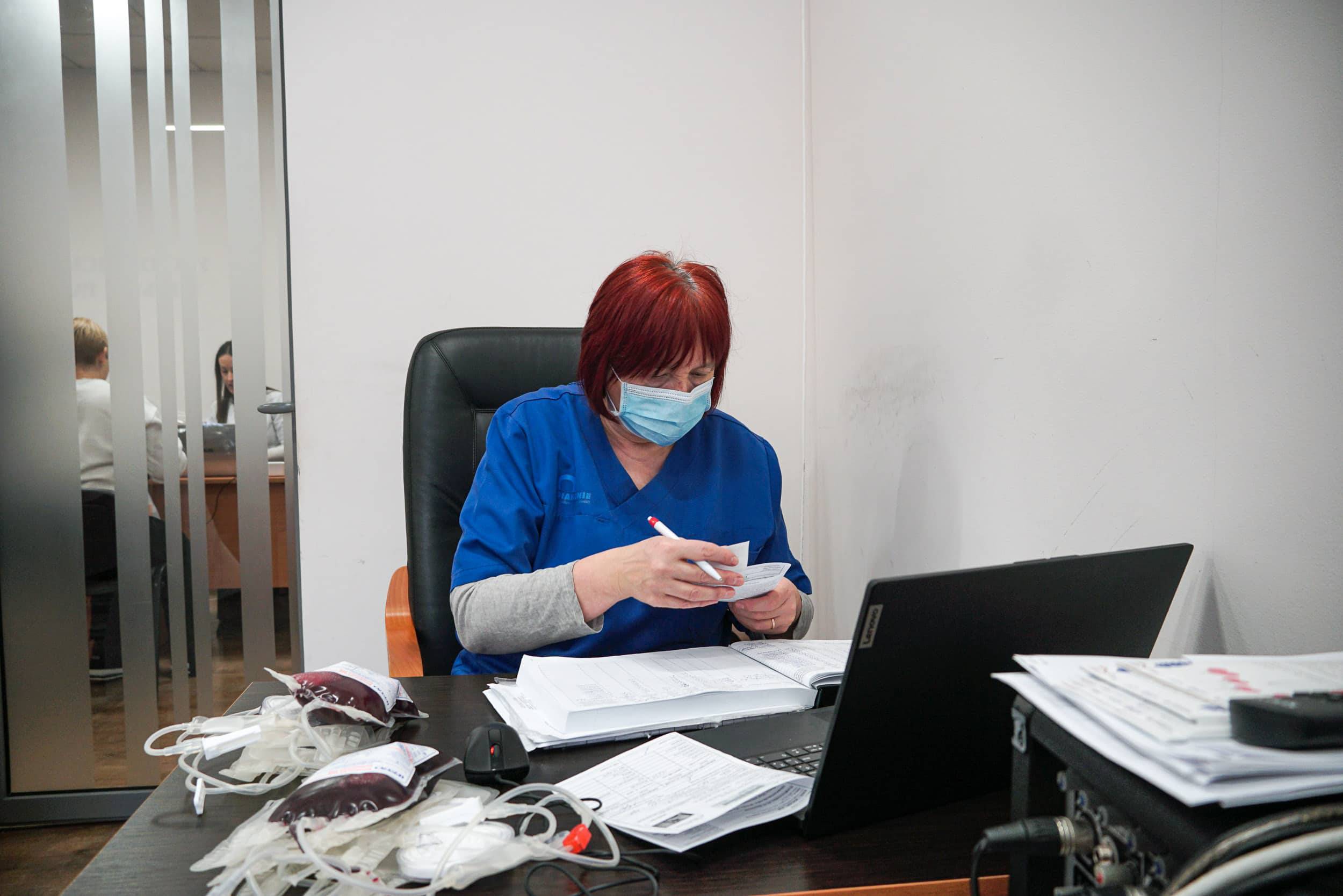 В Ужгородській міськраді відбулася акція зі здачі крові