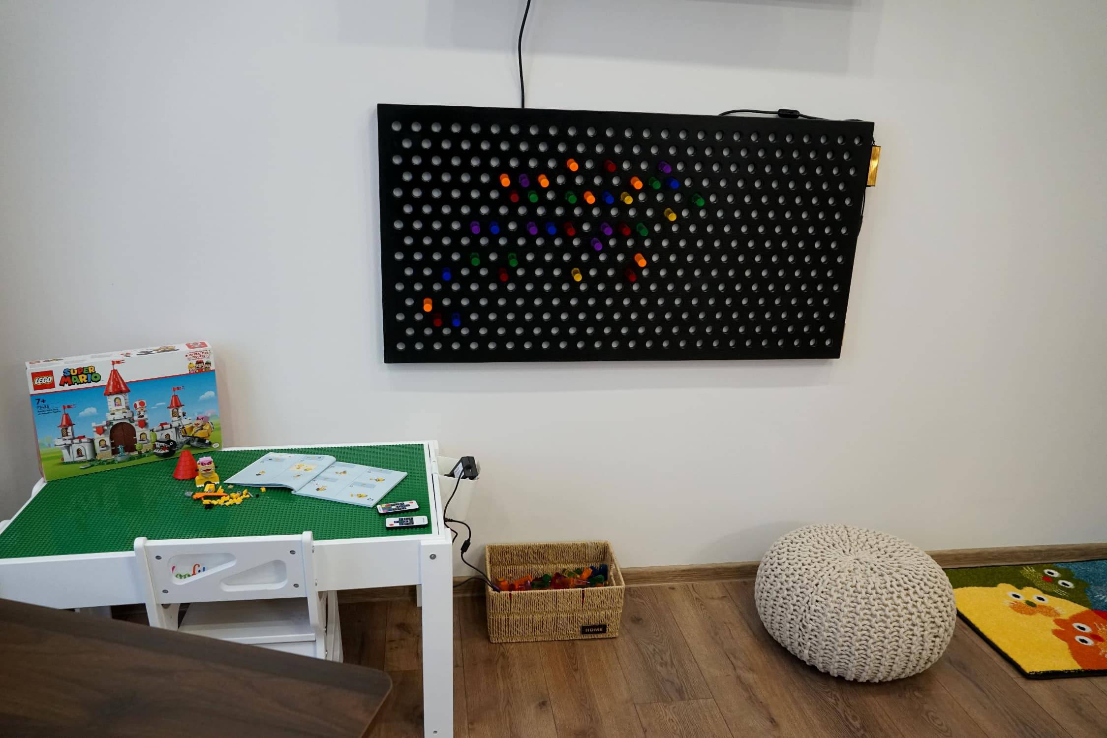 В Ужгородському ліцеї №12 відкрили сучасну Кімнату психологічного розвантаження