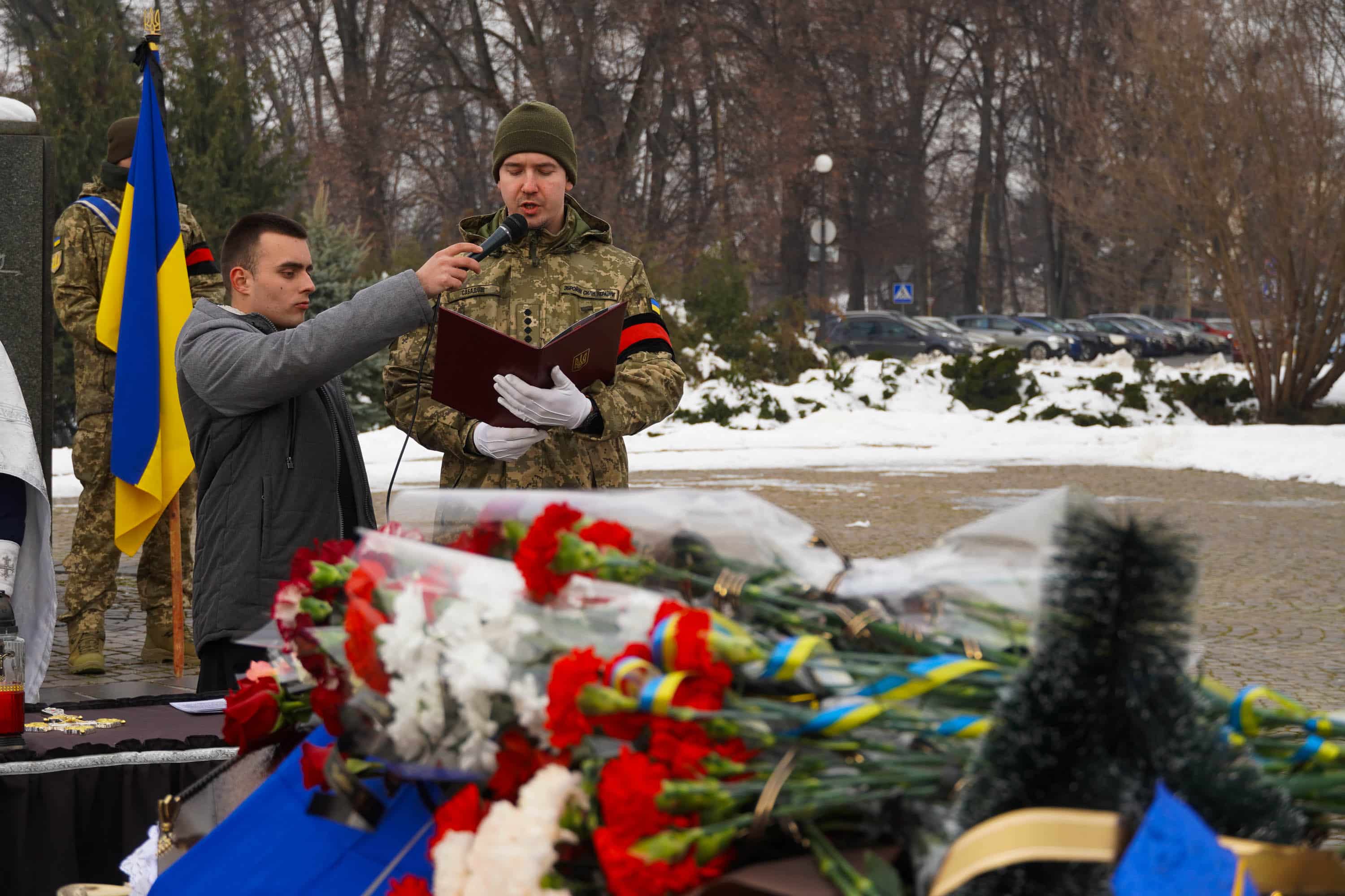В Ужгороді сьогодні попрощалися із 46-річним солдатом Михайлом Королем