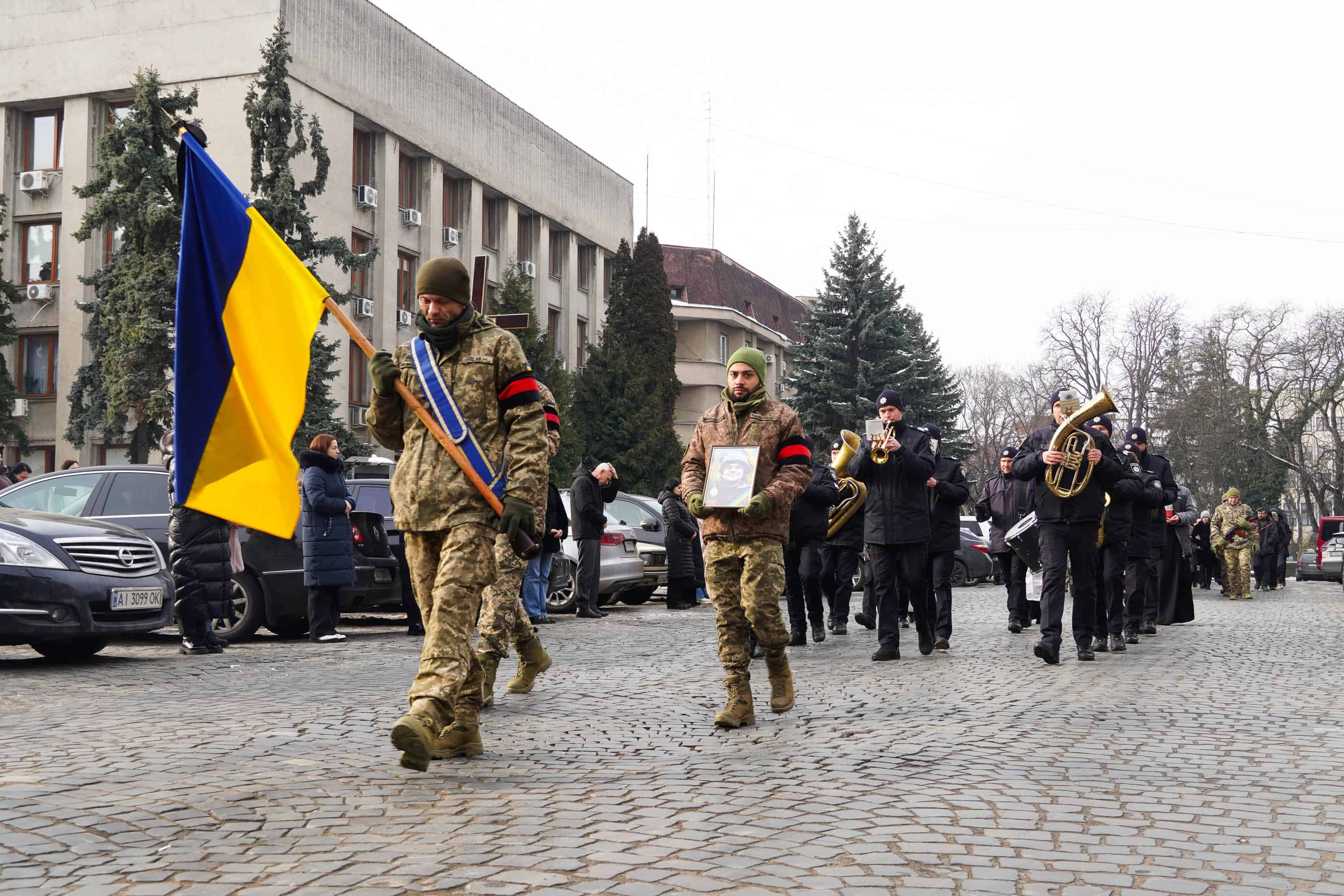 В Ужгороді сьогодні попрощалися із 46-річним солдатом Михайлом Королем