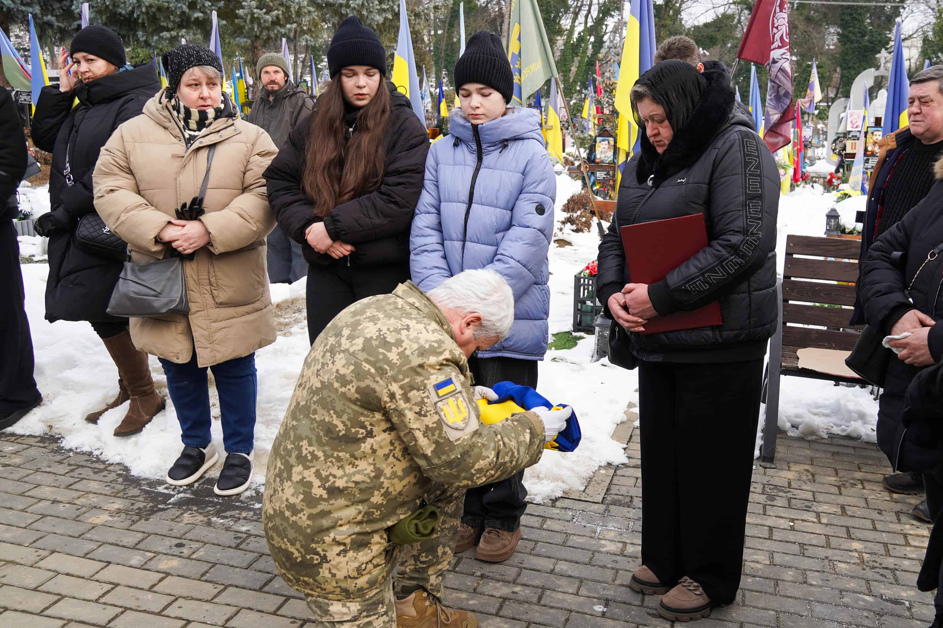 В Ужгороді сьогодні попрощалися із 46-річним солдатом Михайлом Королем