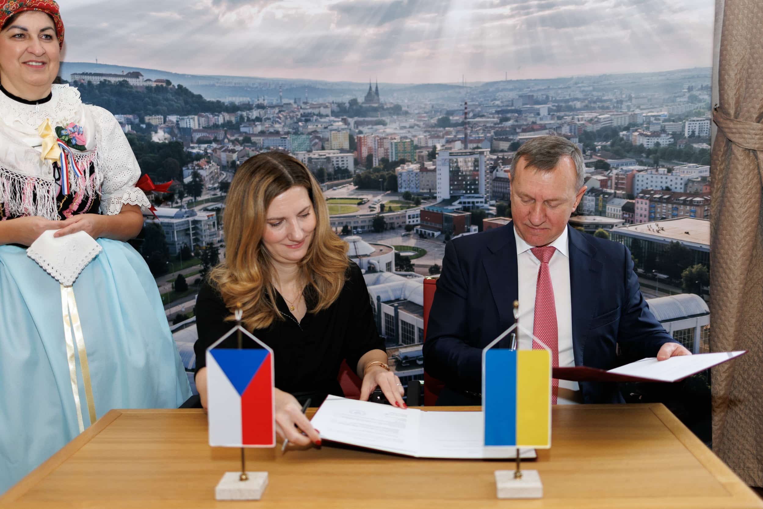 Брно стало 28-м містом-побратимом Ужгорода