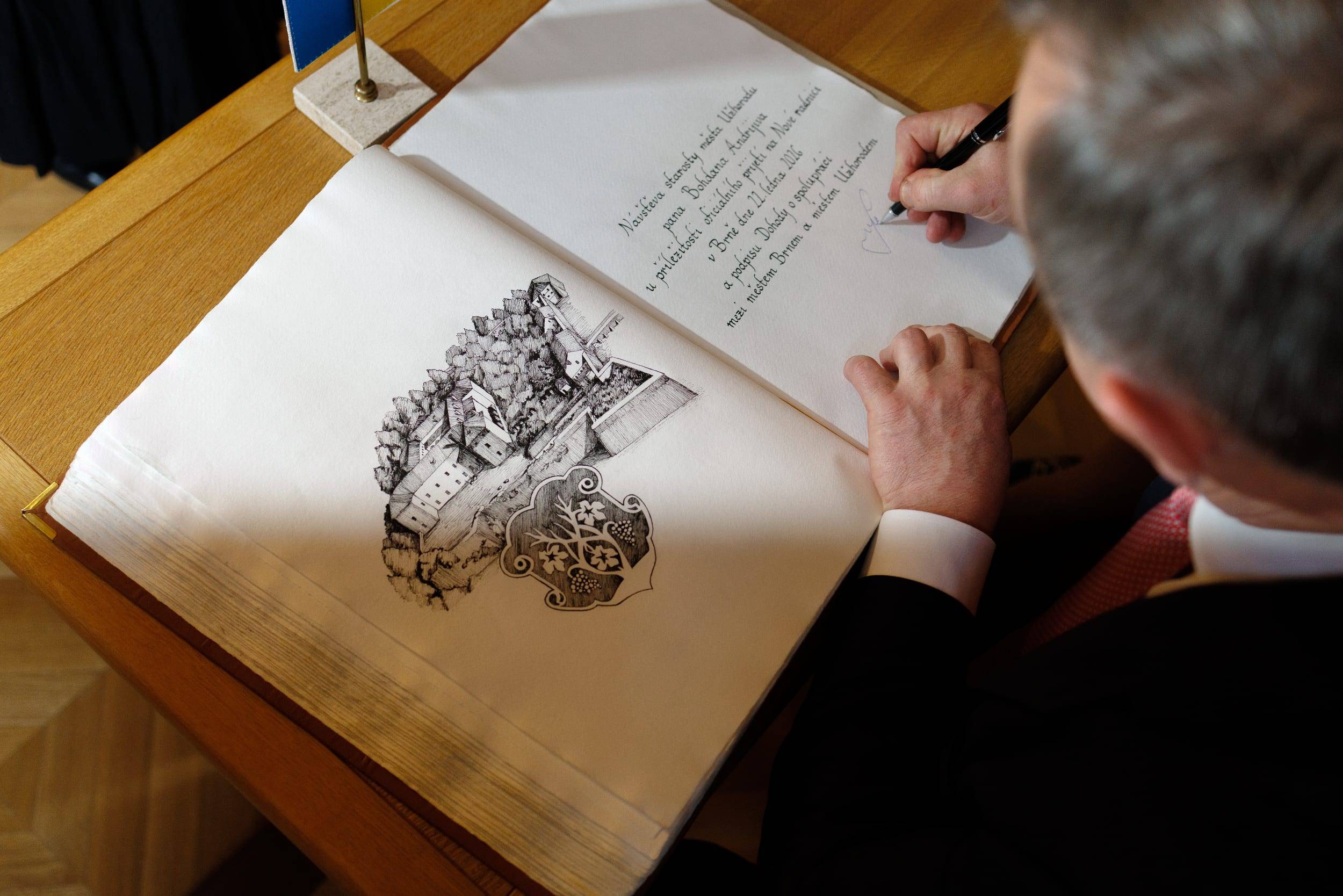 Брно стало 28-м містом-побратимом Ужгорода