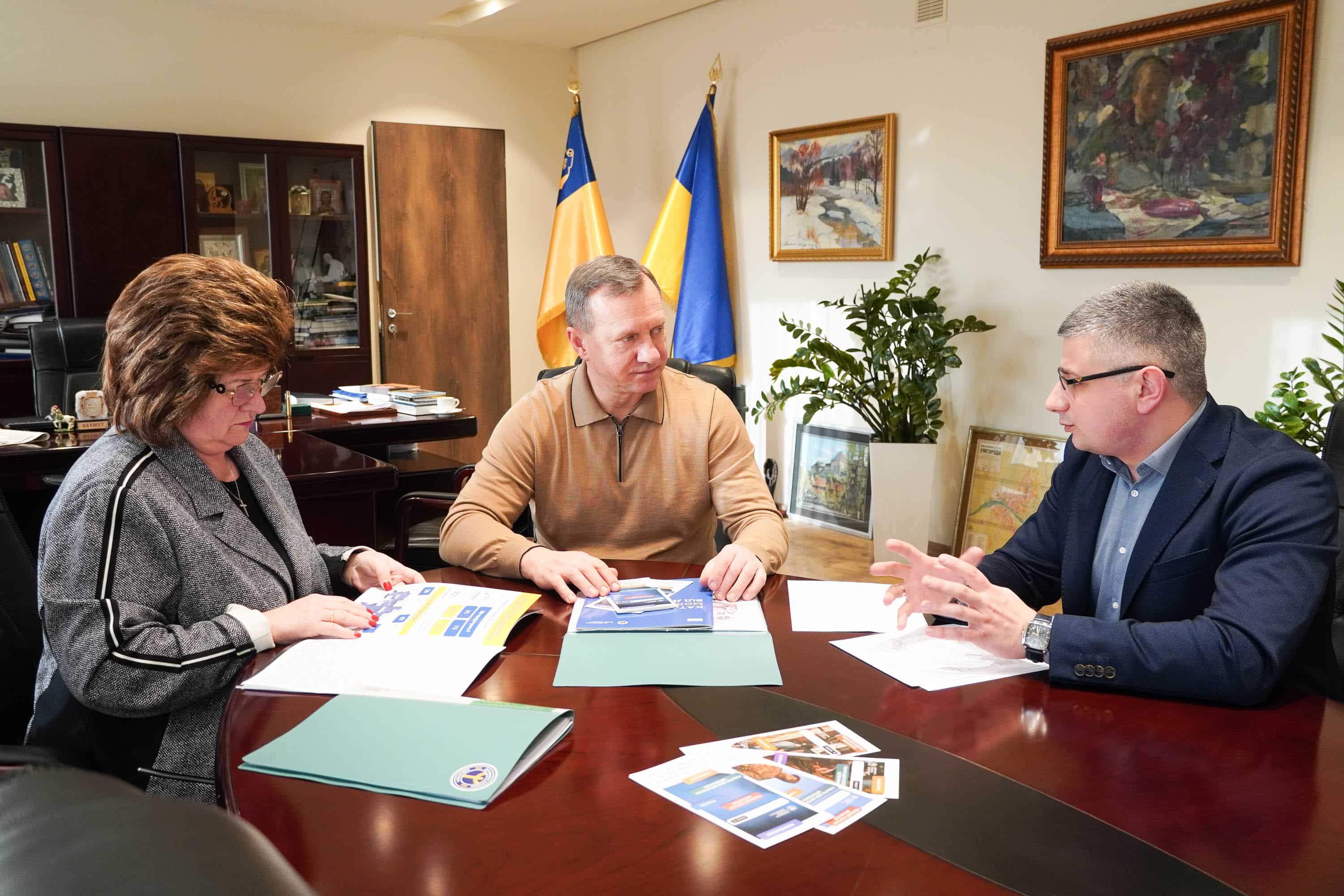 Ринок праці Ужгорода та програми зайнятості: у міській раді відбулася робоча зустріч