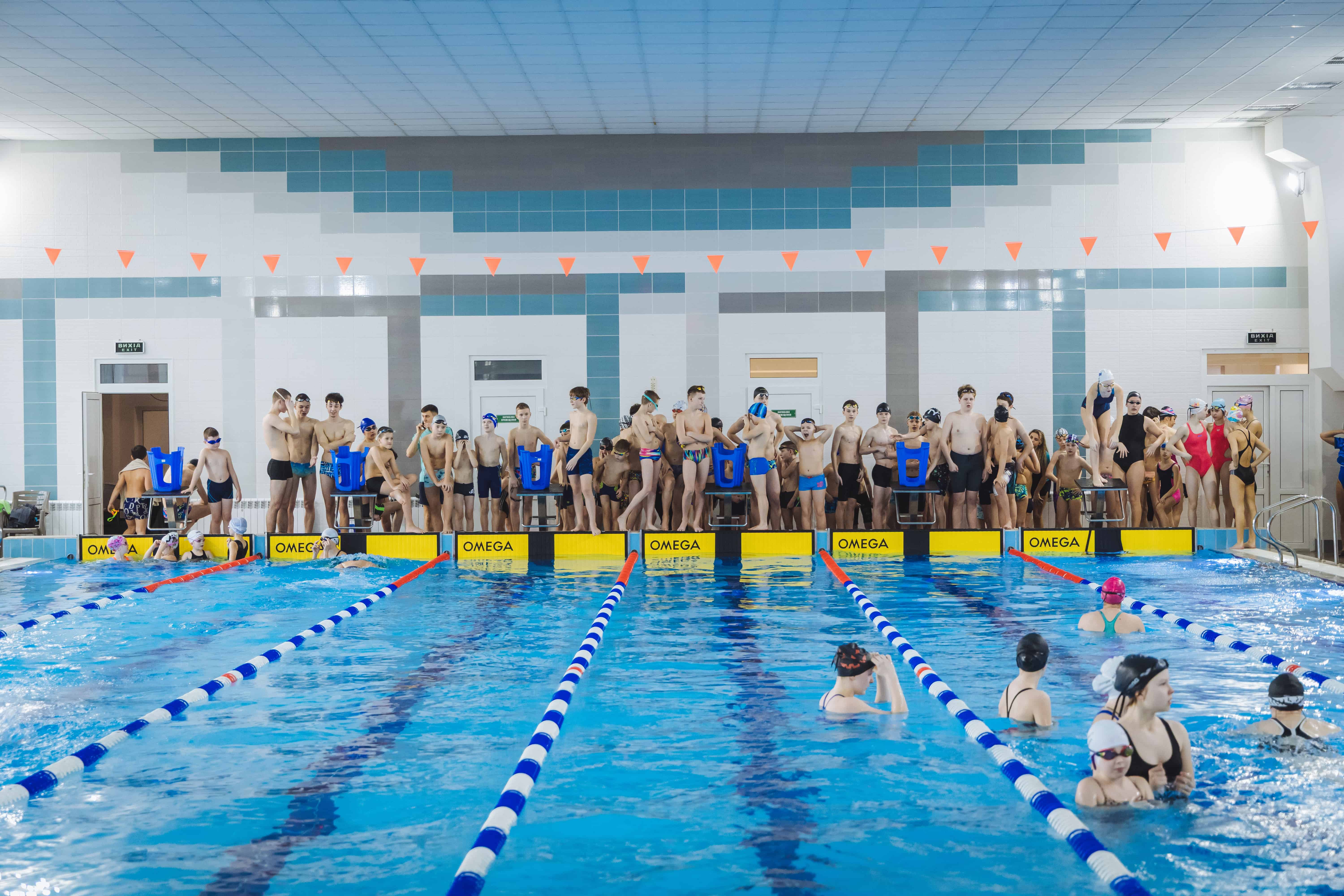 В Ужгороді відбувся чемпіонат міста з плавання