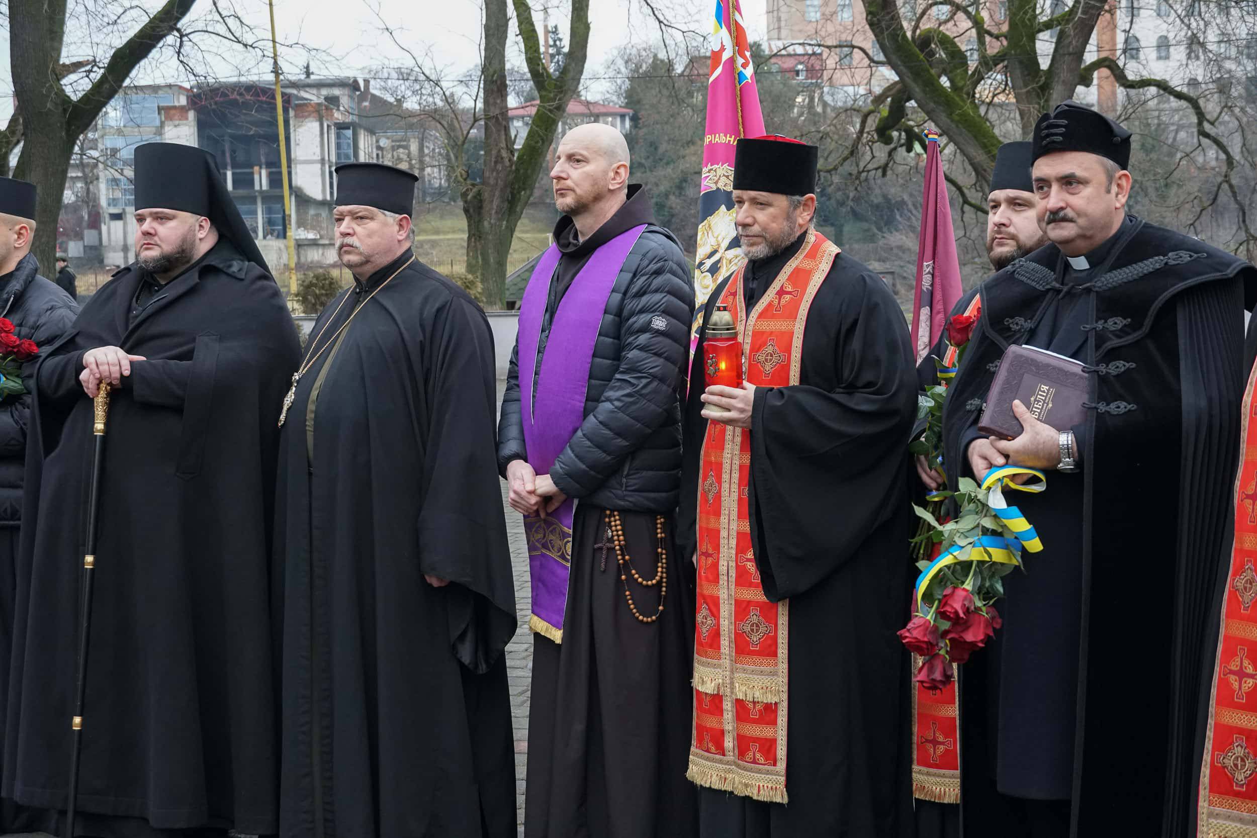 В Ужгороді вшанували учасників бойових дій на території інших держав