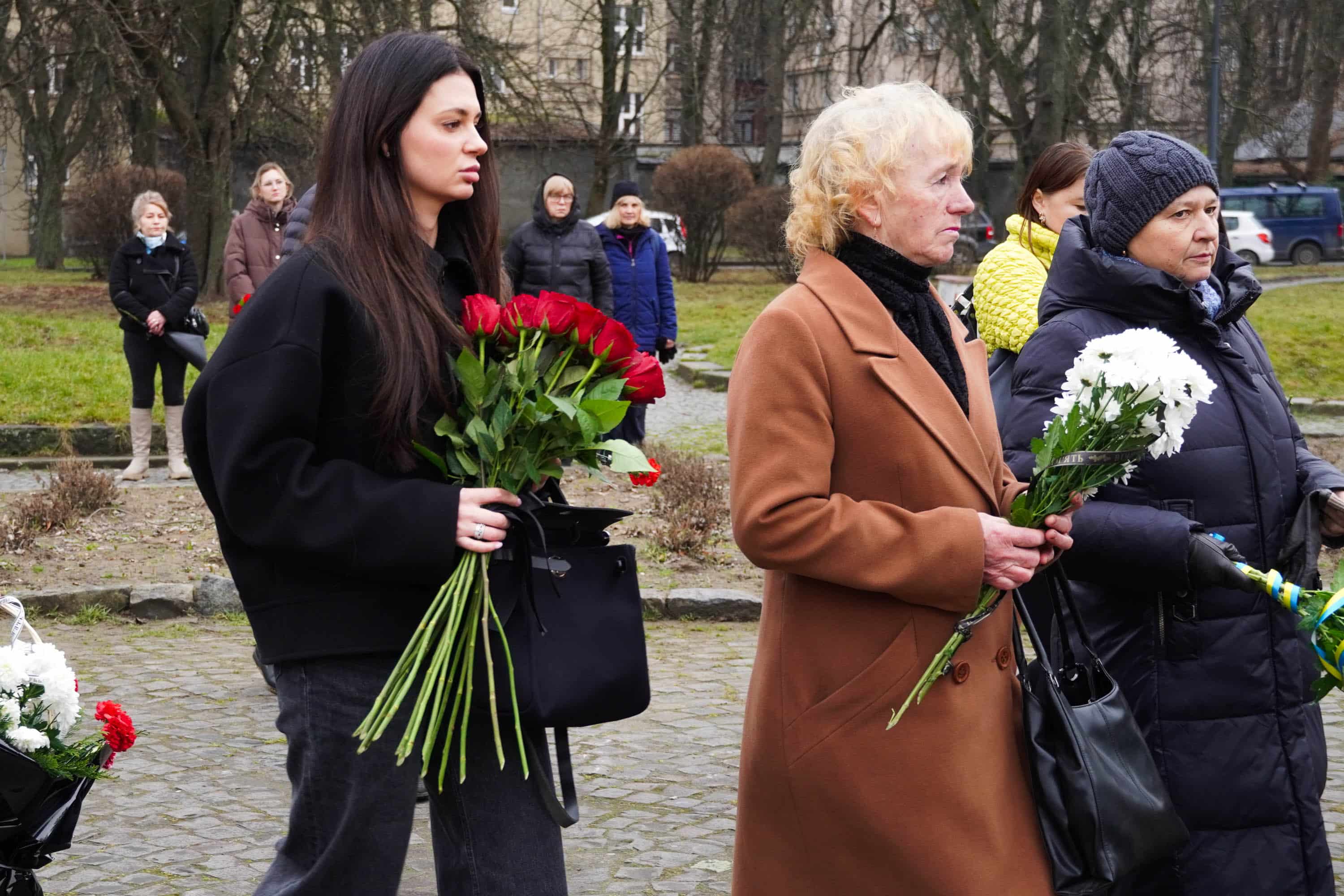 В Ужгороді сьогодні попрощалися з 28-річним старшим солдатом Сергієм Жганичем