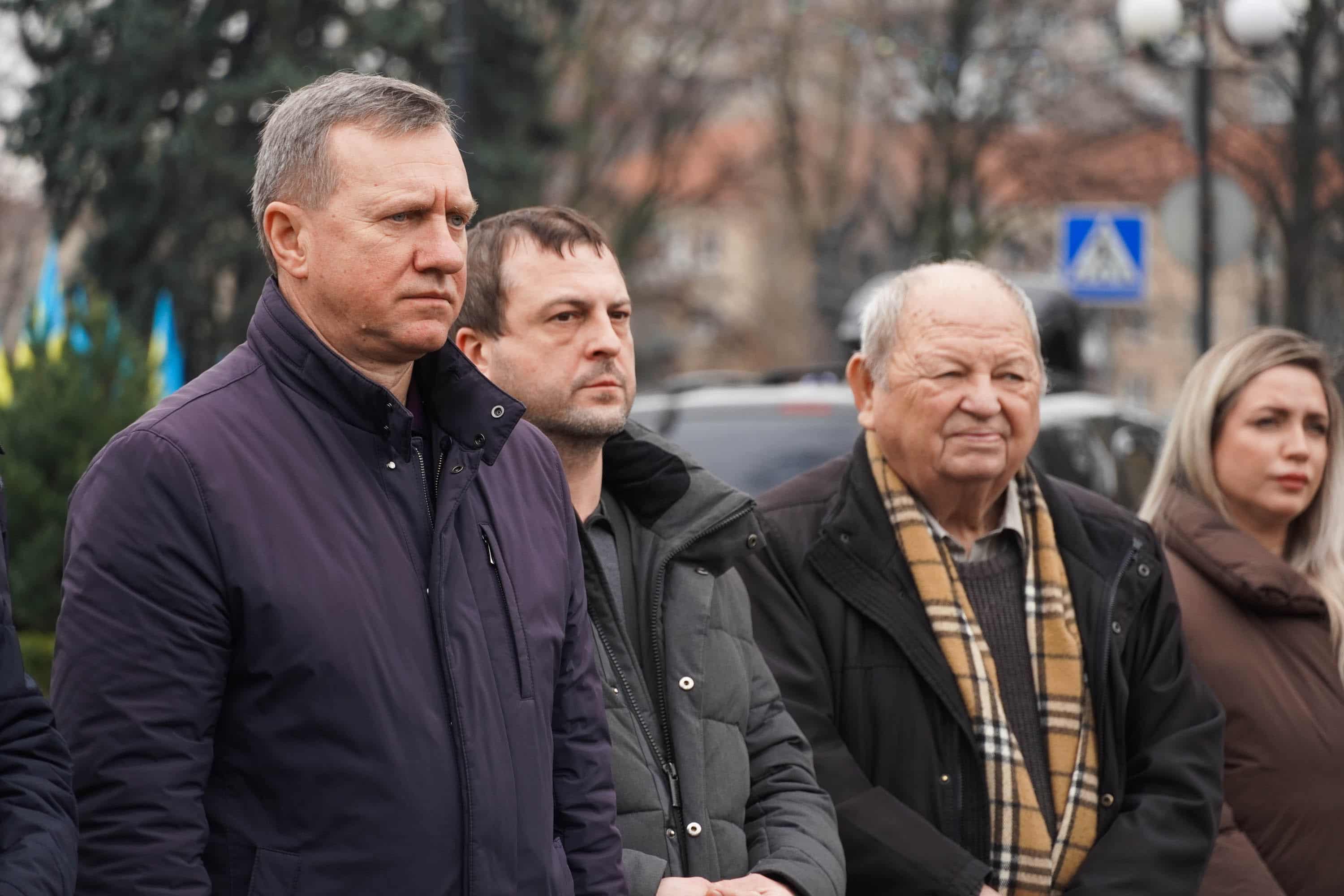 В Ужгороді сьогодні попрощалися з 28-річним старшим солдатом Сергієм Жганичем