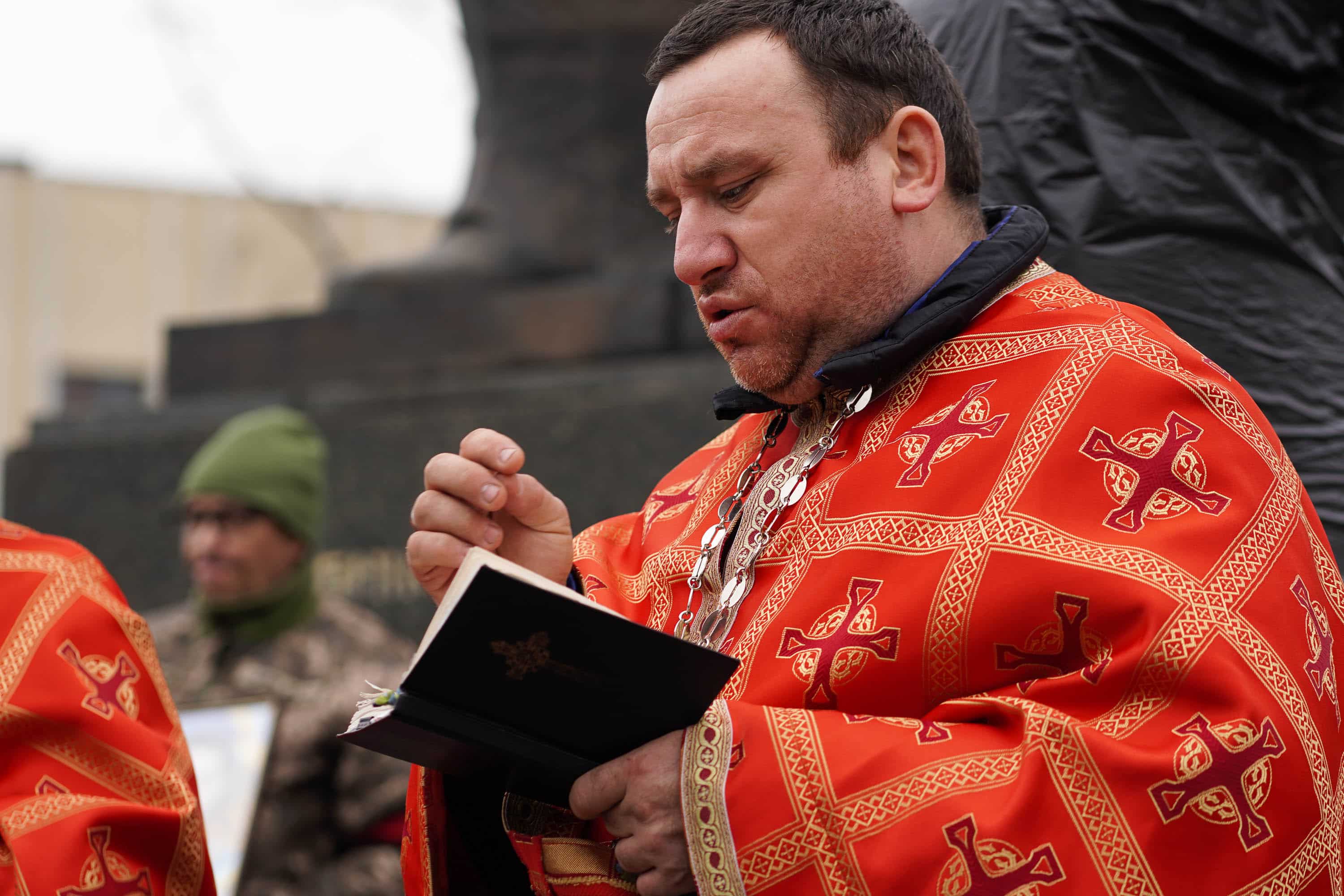 В Ужгороді сьогодні попрощалися з 28-річним старшим солдатом Сергієм Жганичем