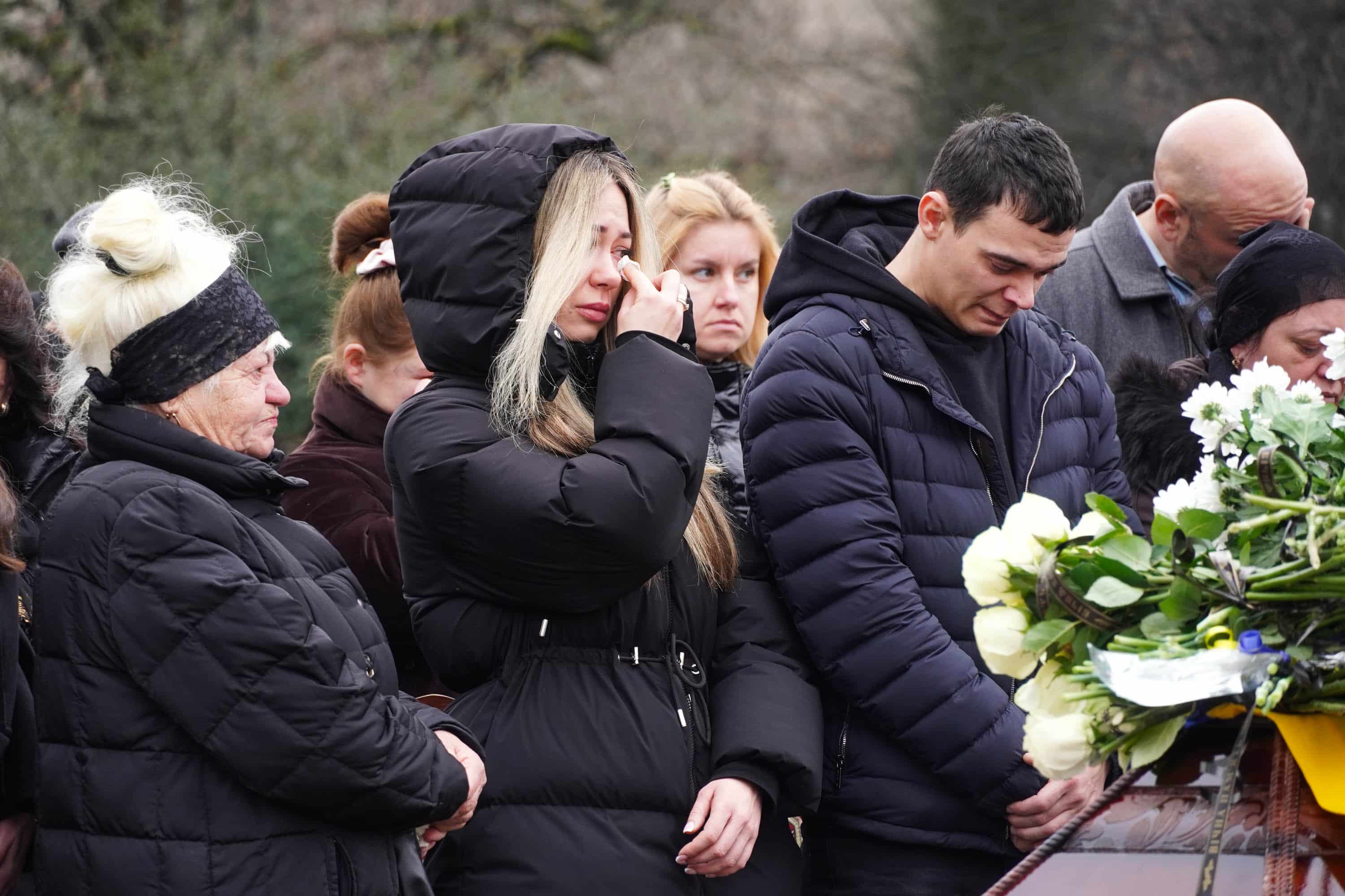 В Ужгороді сьогодні попрощалися з 28-річним старшим солдатом Сергієм Жганичем