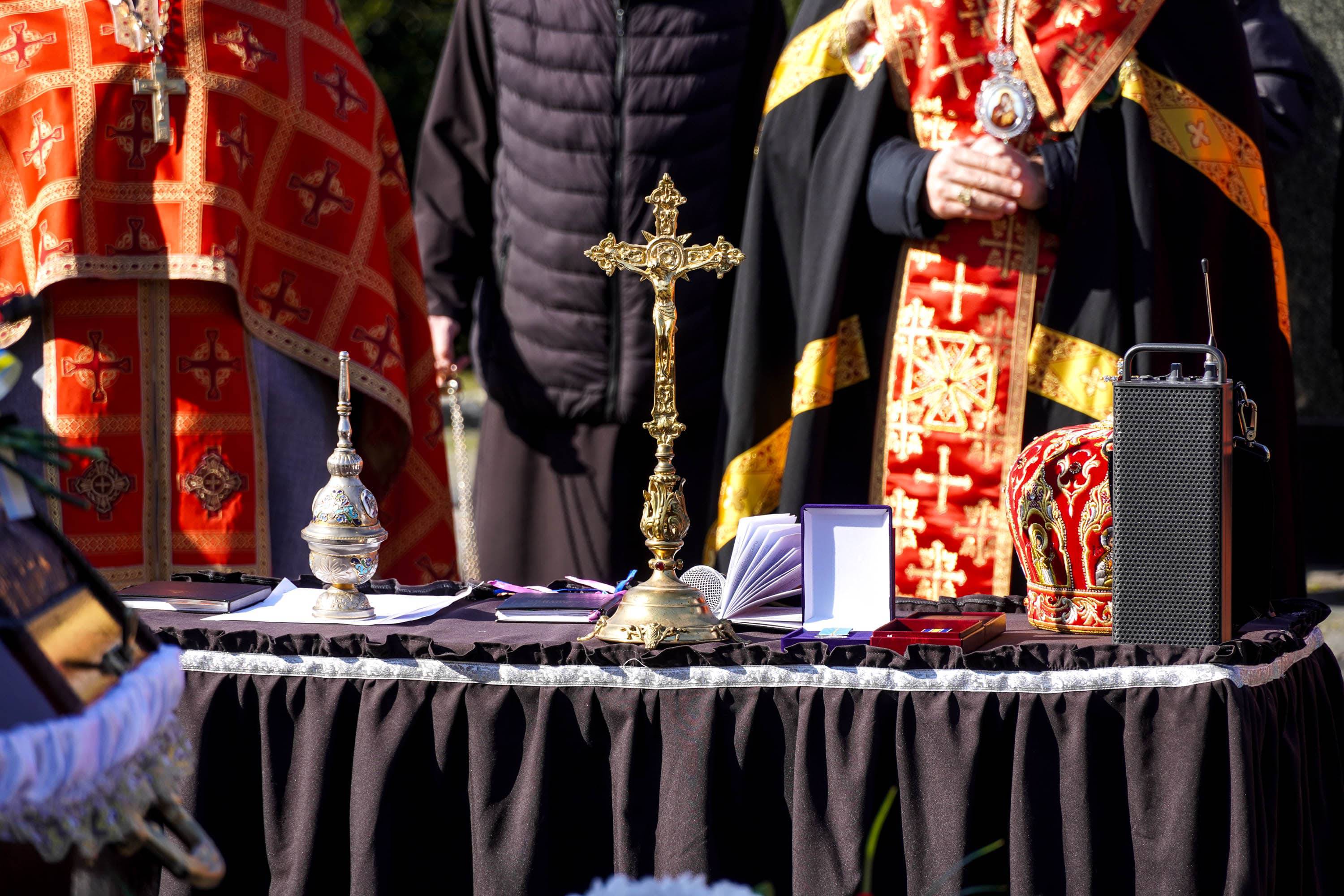 Ужгород сьогодні попрощався із полеглим захисником – підполковником, 48-річним Олександром Павлієм («Металістом»)