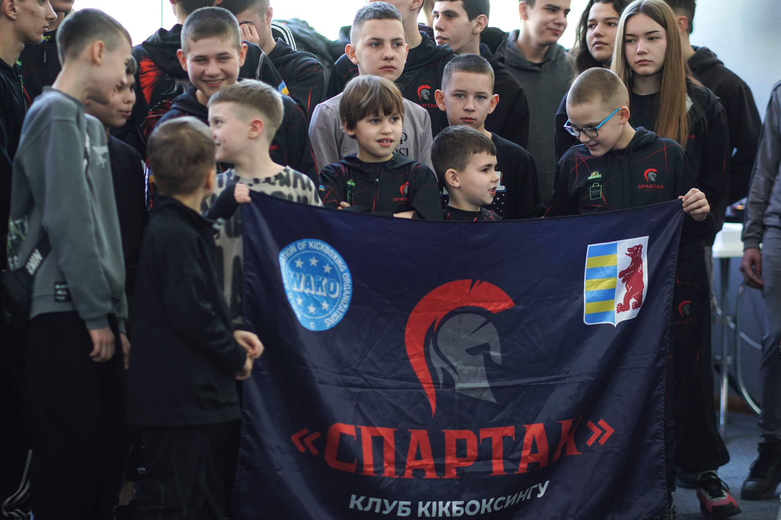 Відкритий чемпіонат Ужгорода з кікбоксингу WAKO серед дітей, юнаків та юніорів проводять у спортивній залі СК «Іппон»