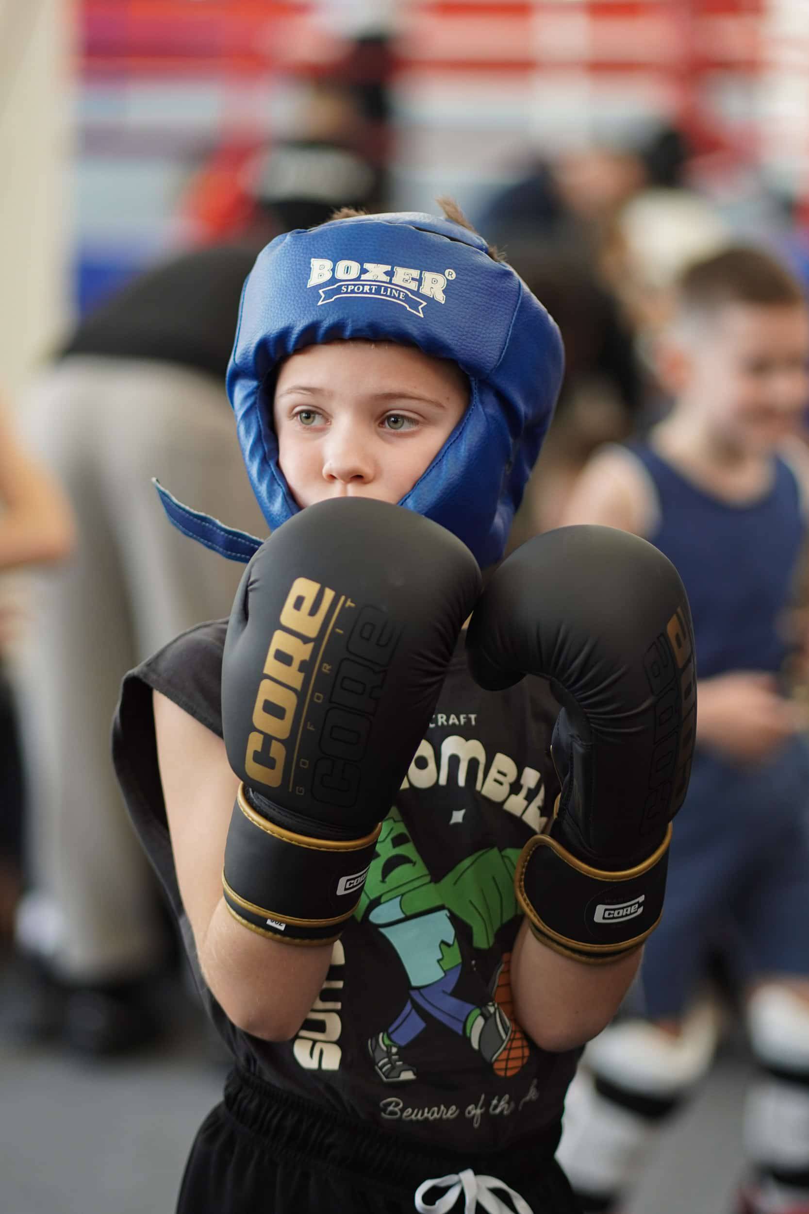 Відкритий чемпіонат Ужгорода з кікбоксингу WAKO серед дітей, юнаків та юніорів проводять у спортивній залі СК «Іппон»