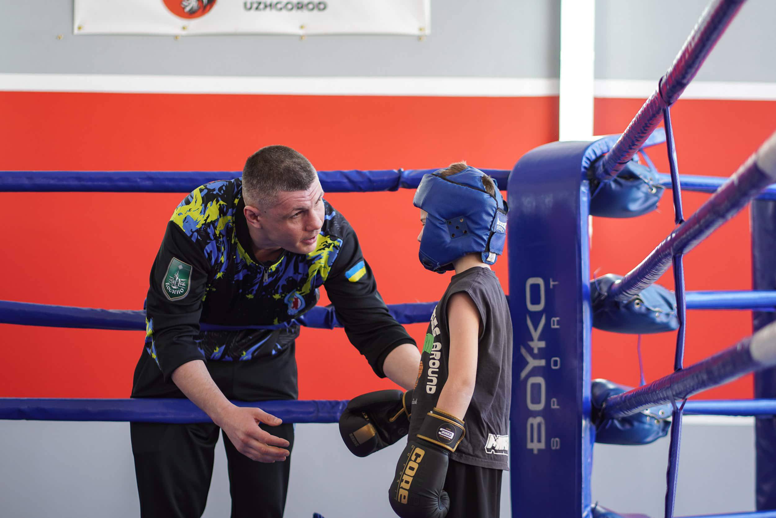 Відкритий чемпіонат Ужгорода з кікбоксингу WAKO серед дітей, юнаків та юніорів проводять у спортивній залі СК «Іппон»