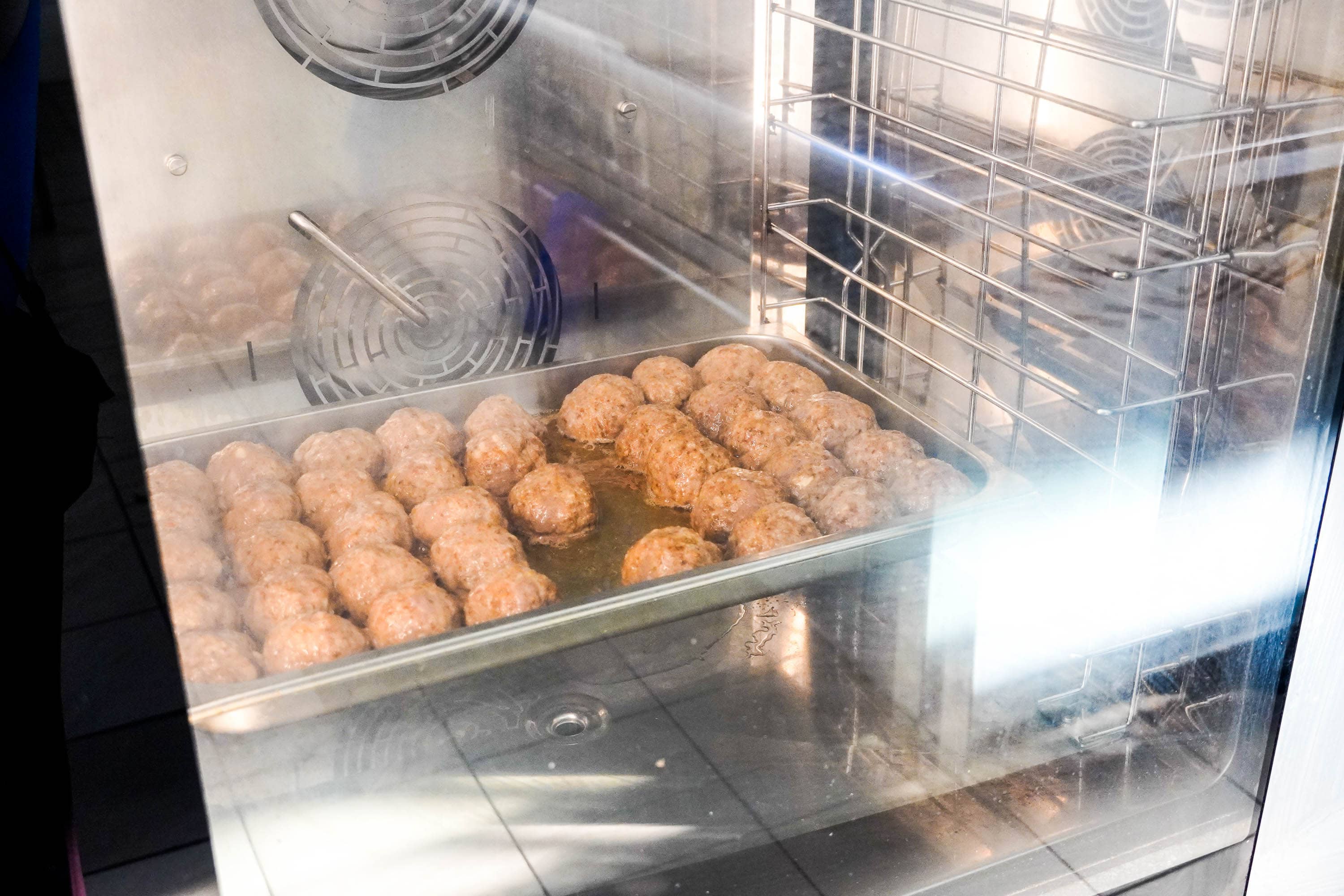 Пацієнти комунального медзакладу Ужгородської громади отримують безоплатне покращене харчування