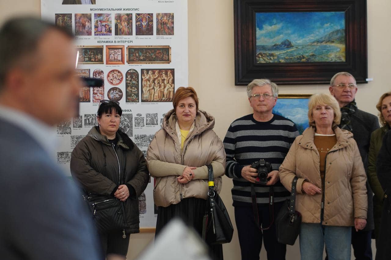 Виставка заслуженої художниці України Магдалини Пуглик-Белень відкрилася сьогодні в Ужгородському скансені