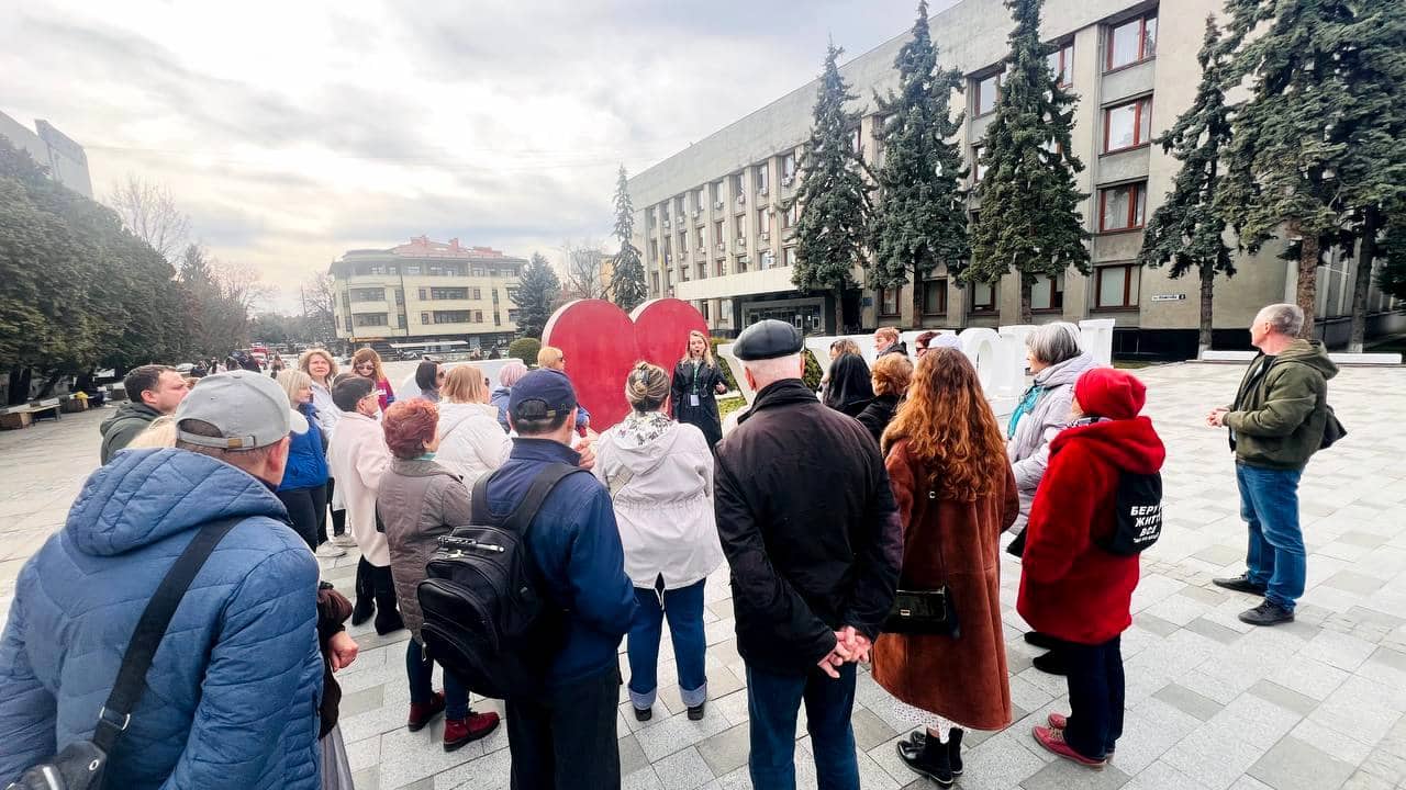 Тематична екскурсія, присвячена жінкам, чиї історії вплітаються у минуле Ужгорода, відбулася напередодні