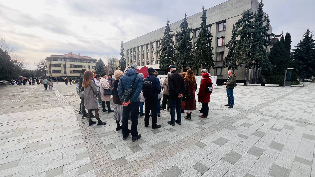 Тематична екскурсія, присвячена жінкам, чиї історії вплітаються у минуле Ужгорода, відбулася напередодні