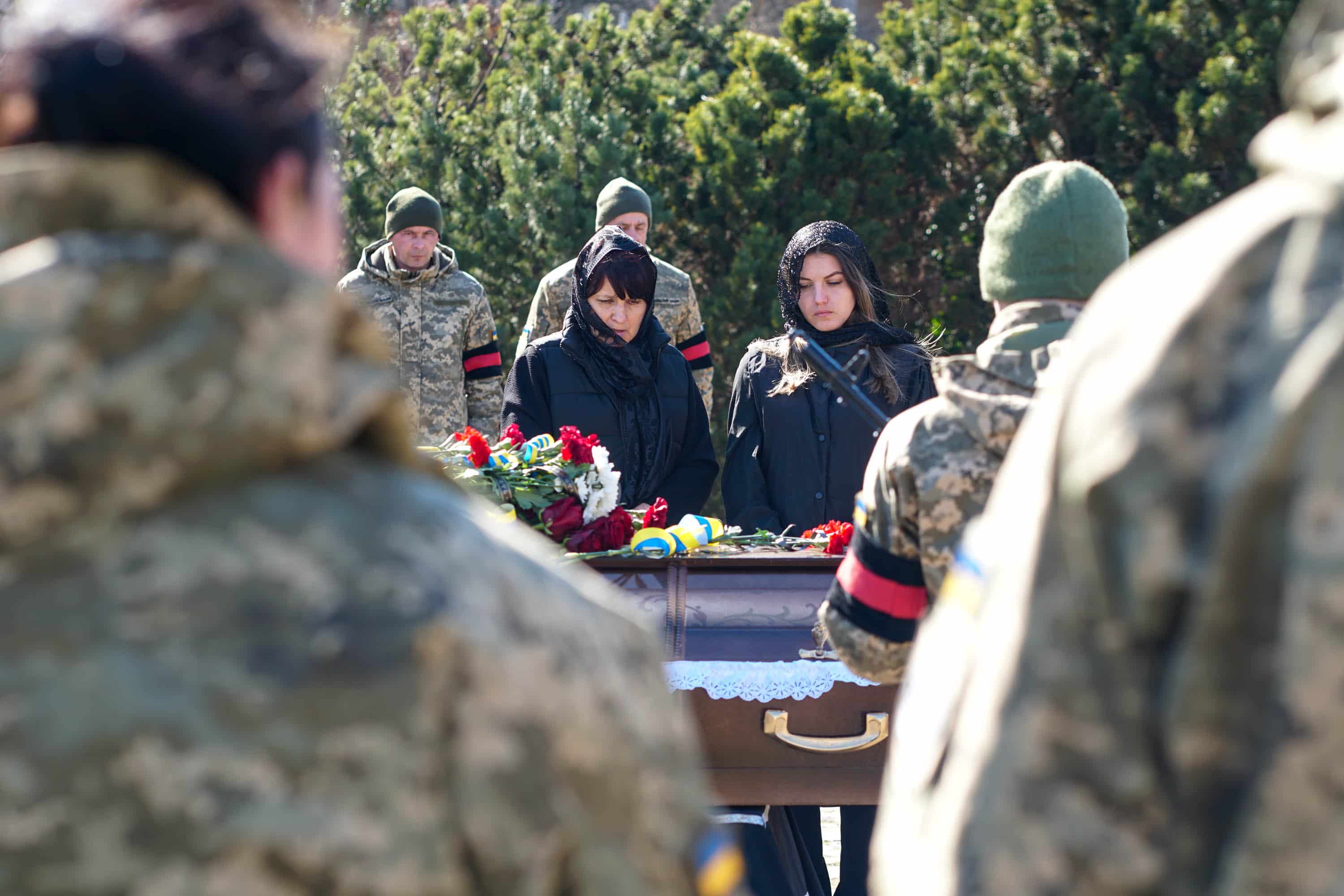 В Ужгороді сьогодні попрощалися із 56-річним старшим солдатом Андрієм Жабським